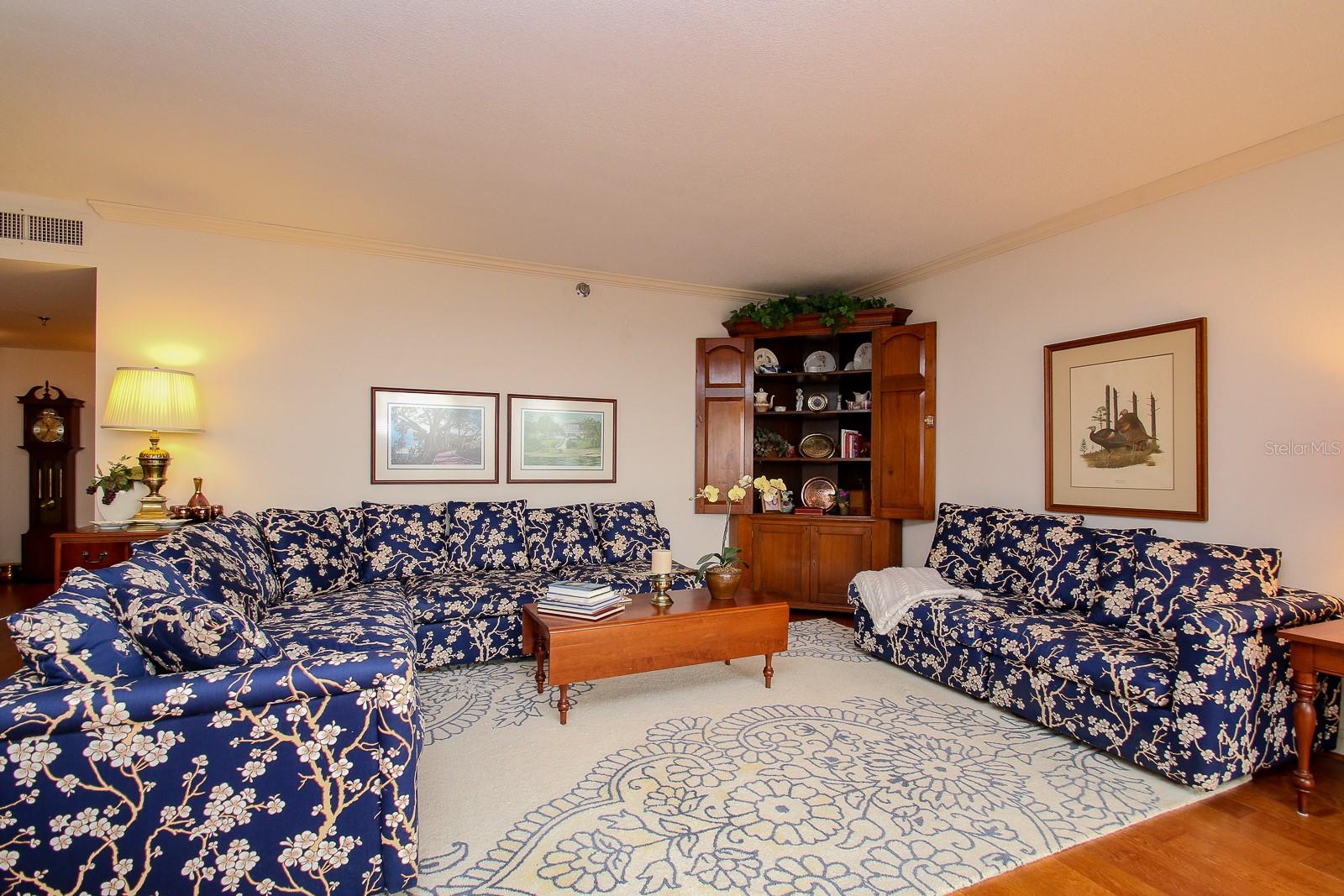 3301 BAYSHORE BLVD #1609A