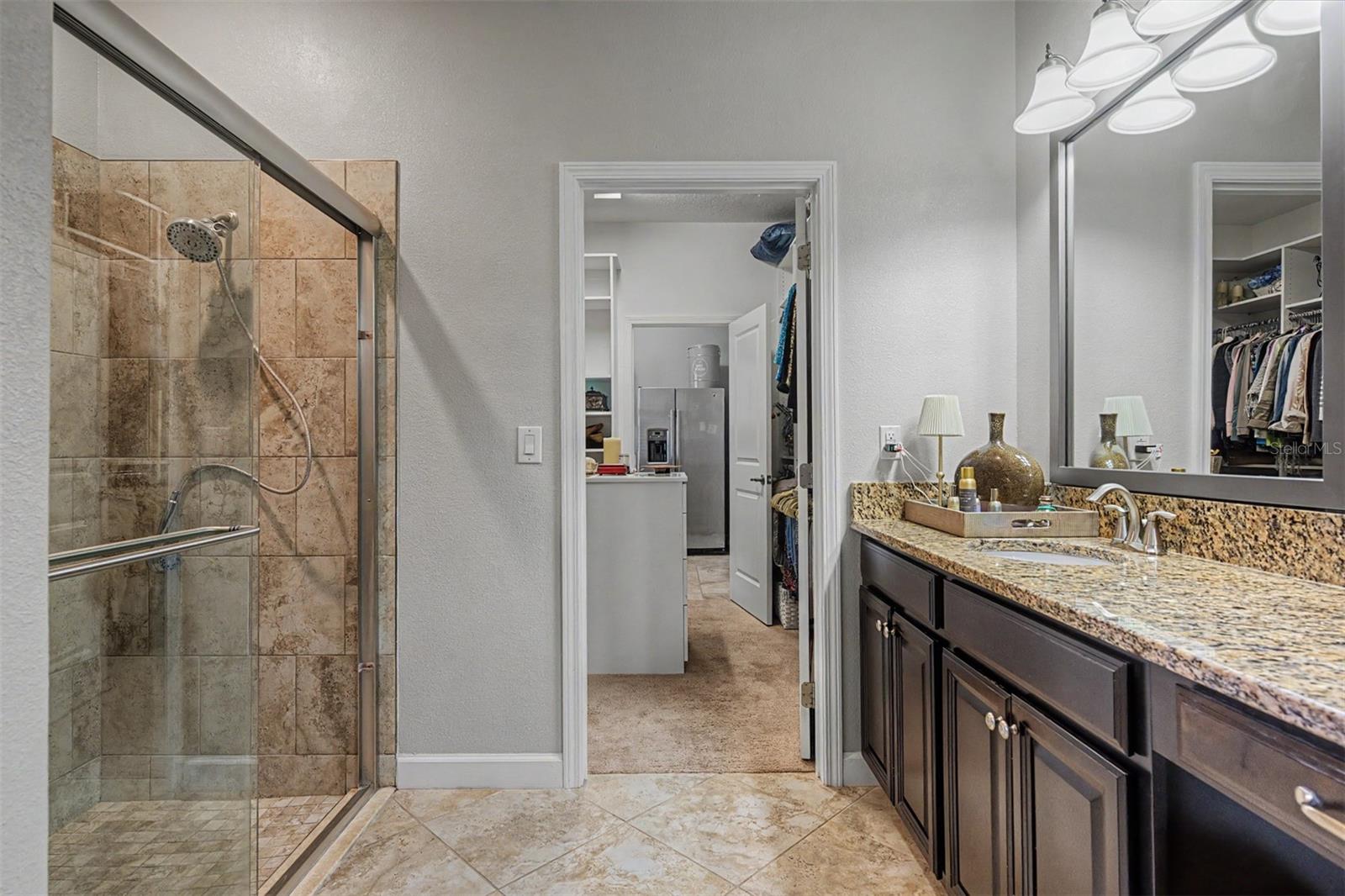 4926 SOUTHERN VALLEY LOOP