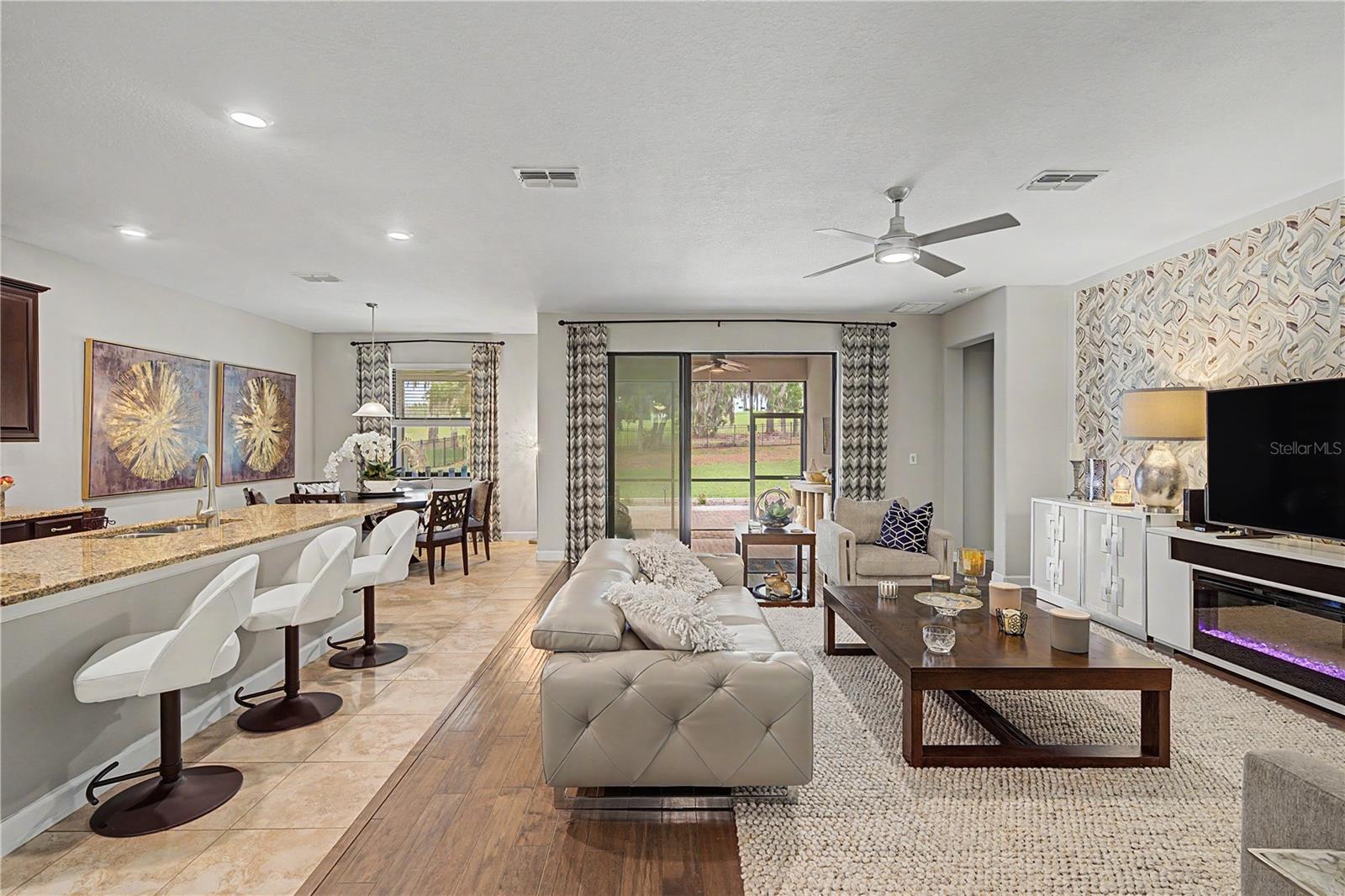 4926 SOUTHERN VALLEY LOOP