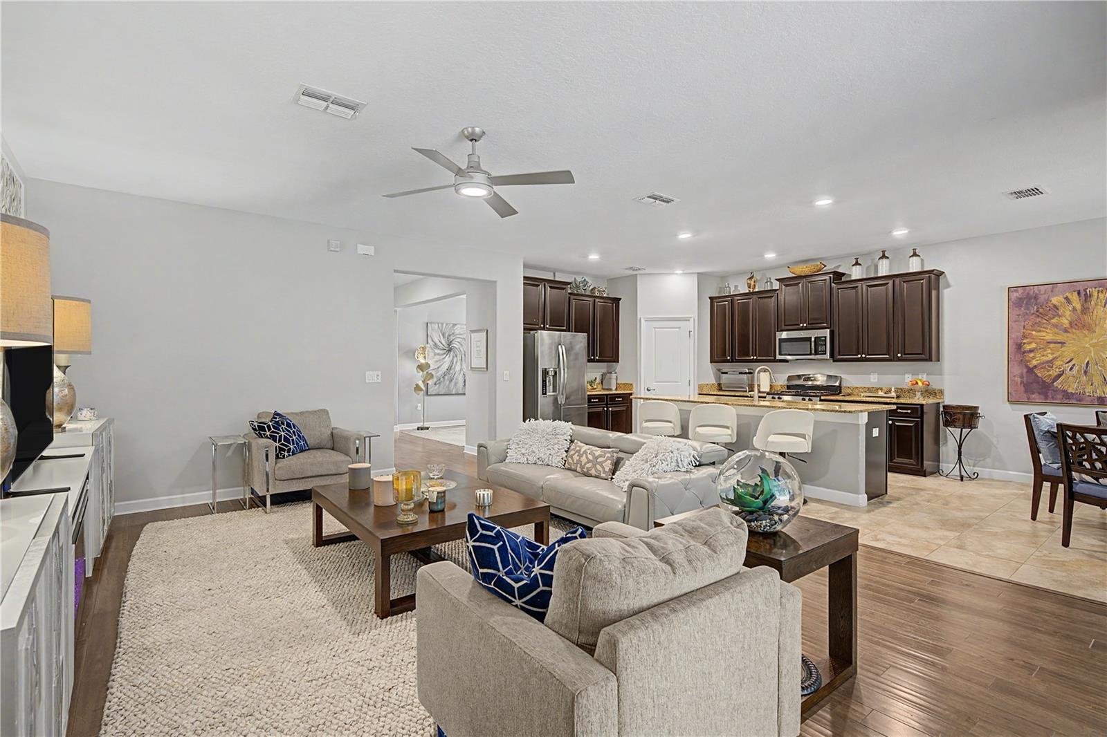 4926 SOUTHERN VALLEY LOOP