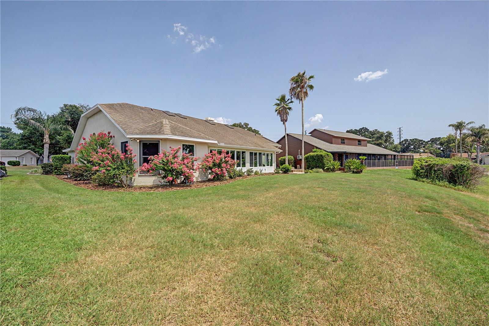 6207 HUNTINGTON DR