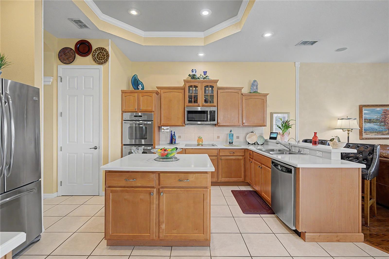 13301 THOROUGHBRED DR