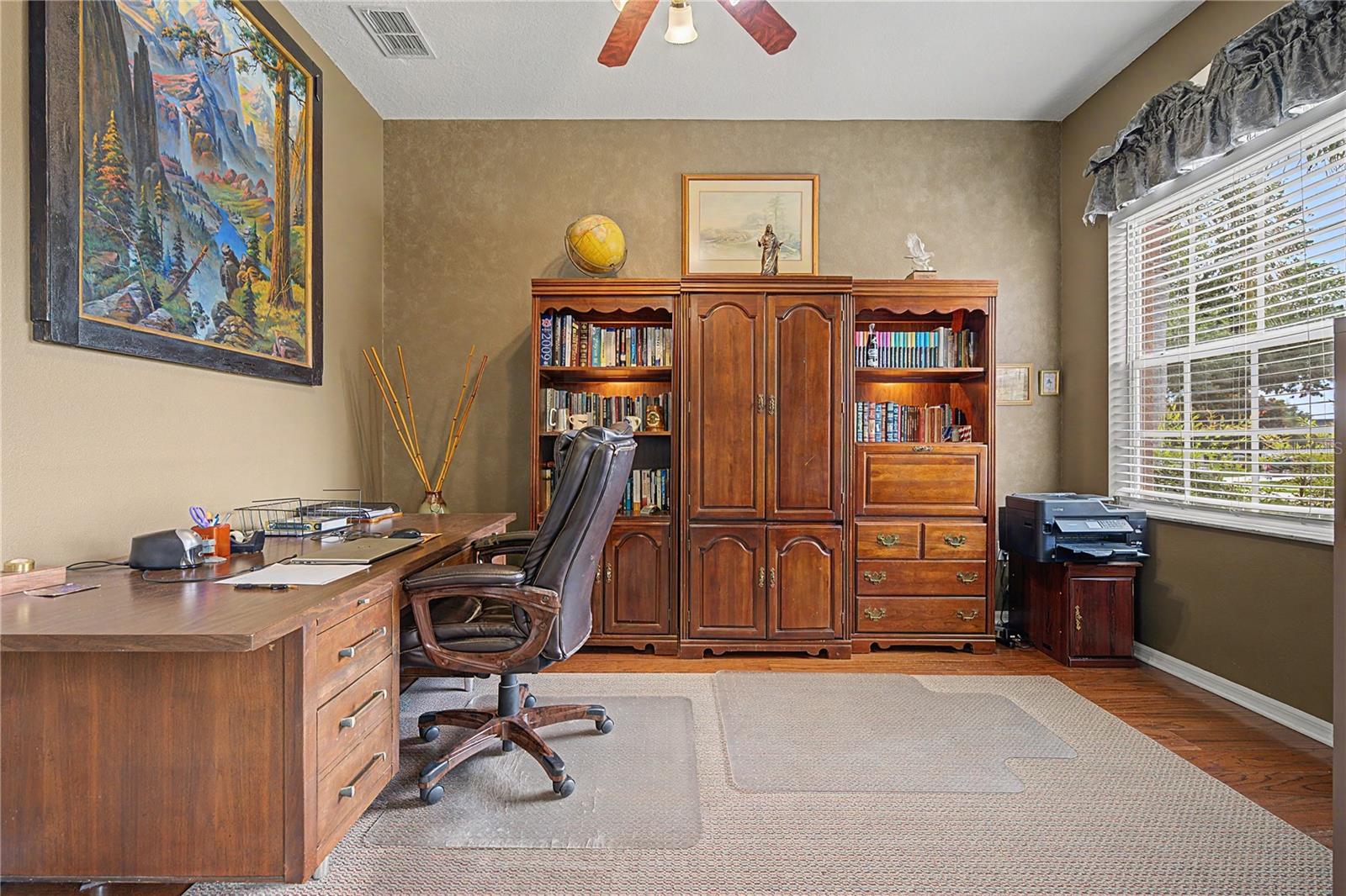 13301 THOROUGHBRED DR