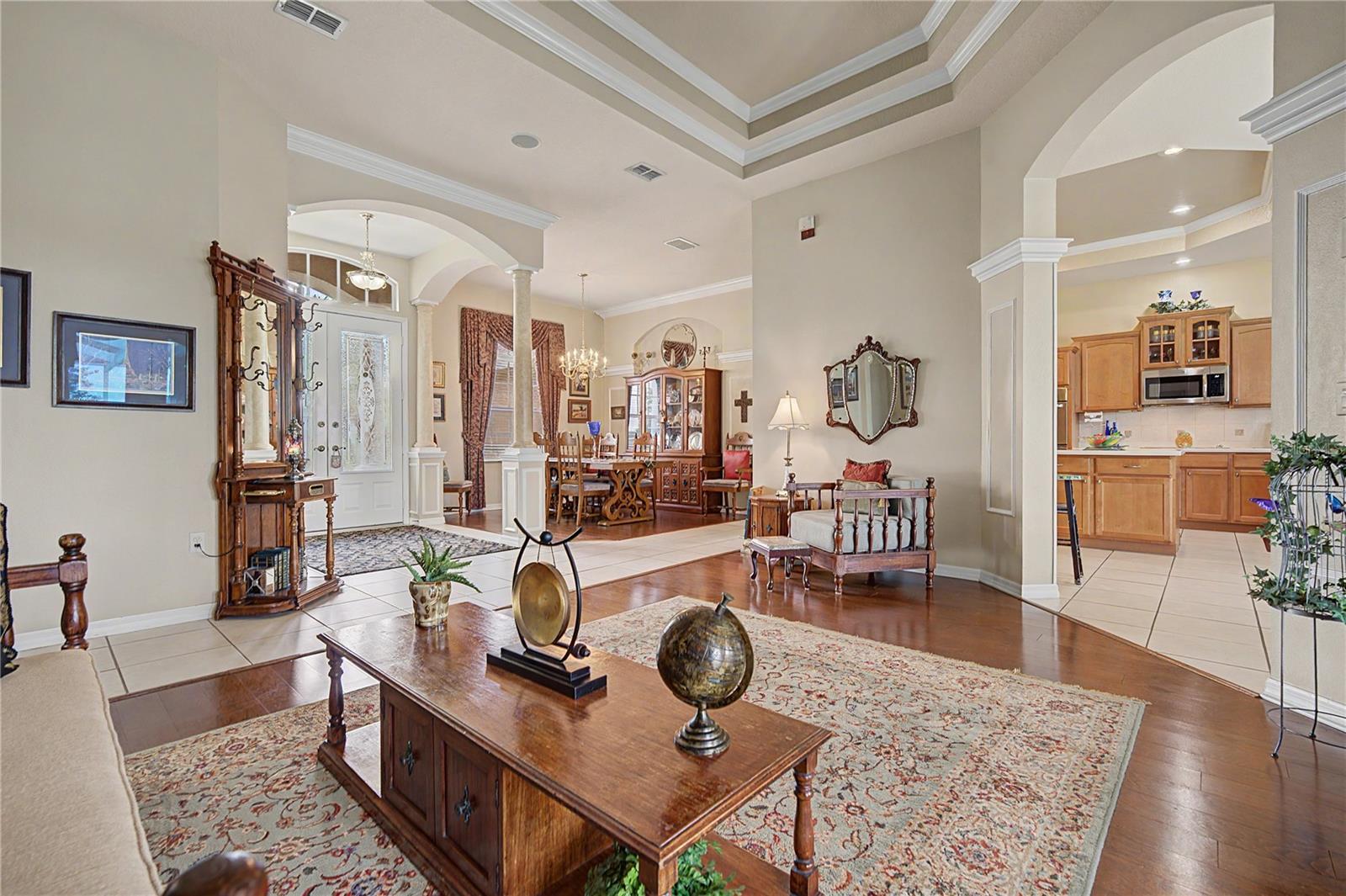13301 THOROUGHBRED DR