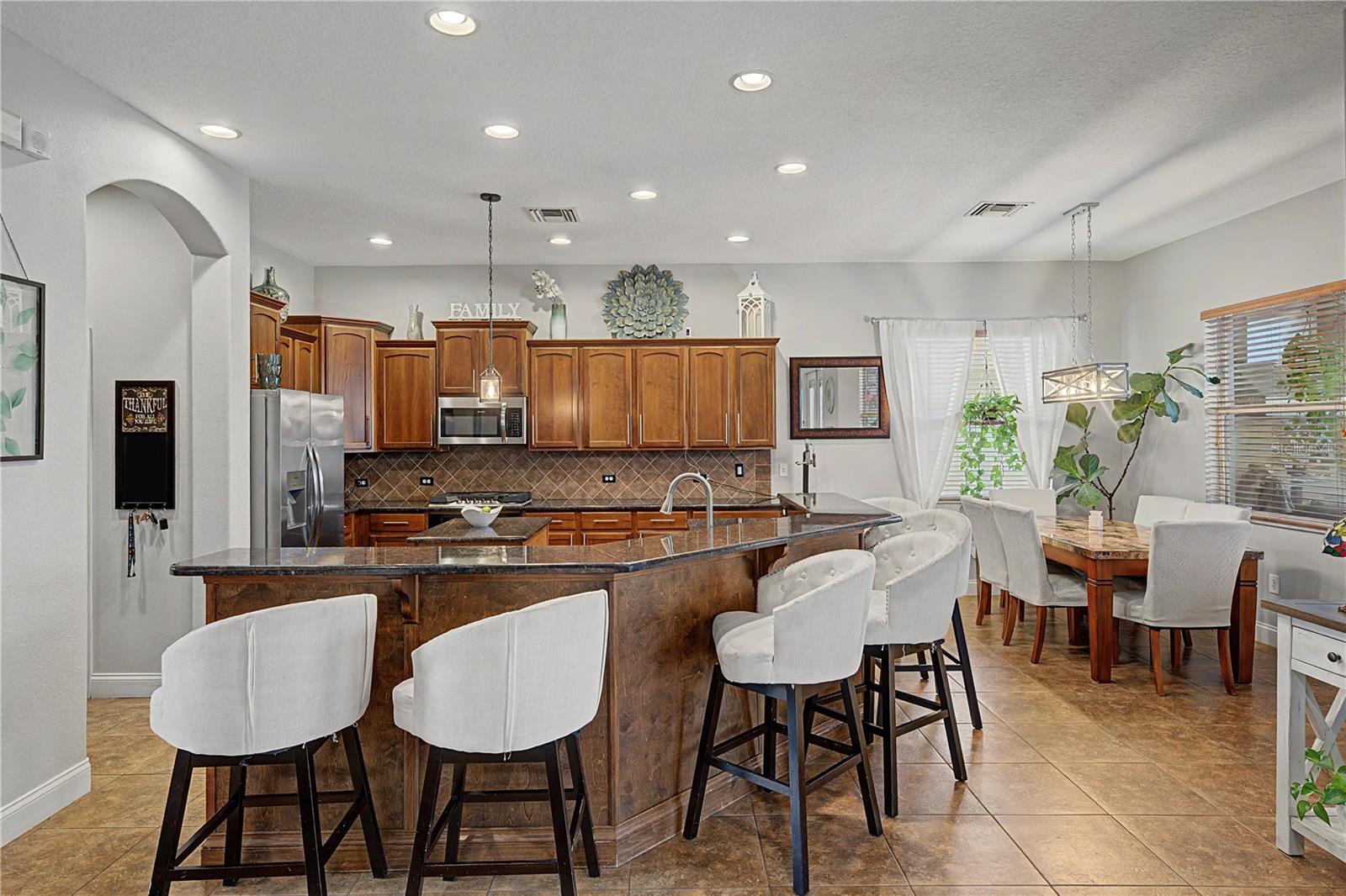 3038 MARBLE CREST DR