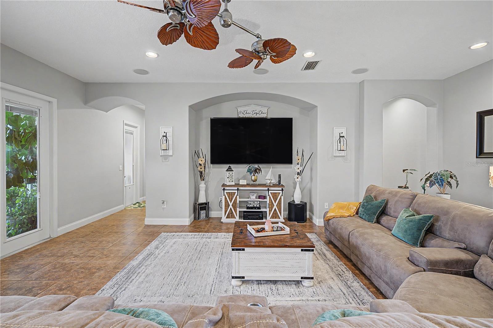 3038 MARBLE CREST DR