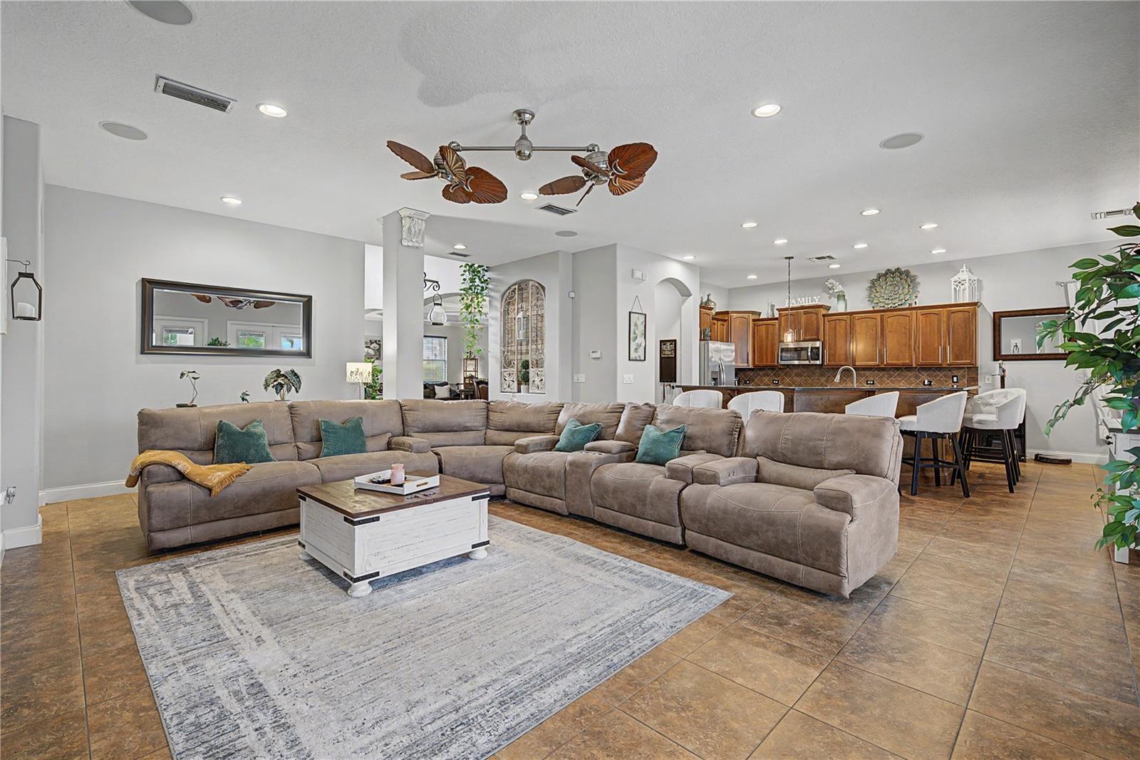 3038 MARBLE CREST DR
