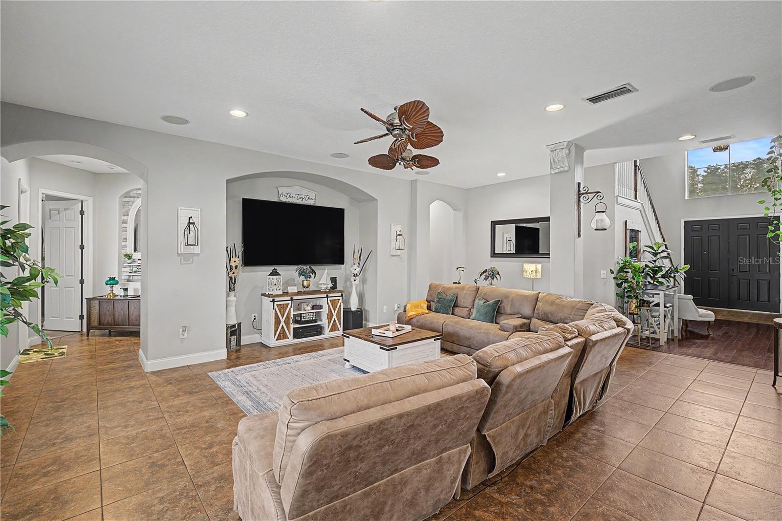 3038 MARBLE CREST DR