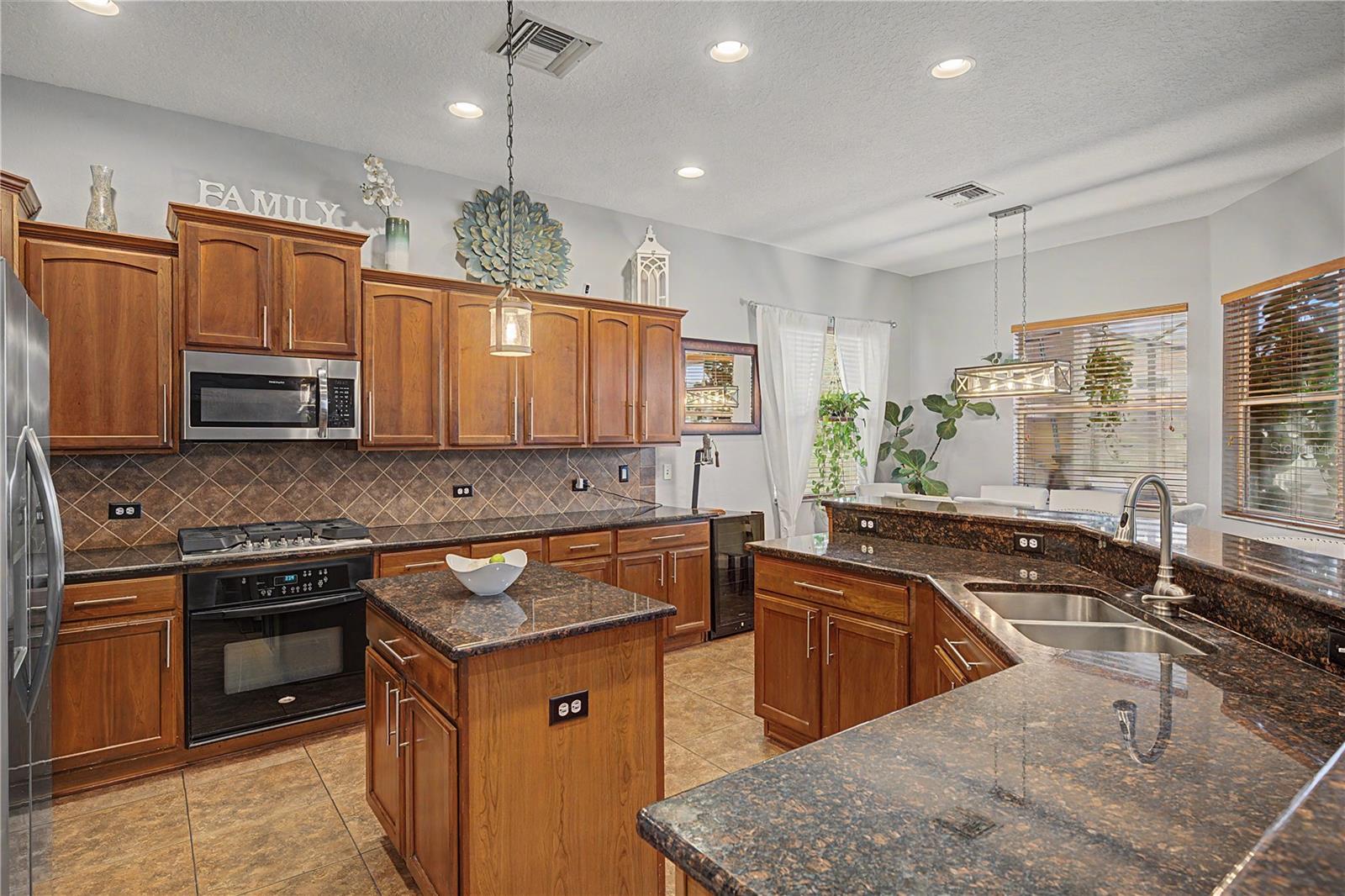 3038 MARBLE CREST DR