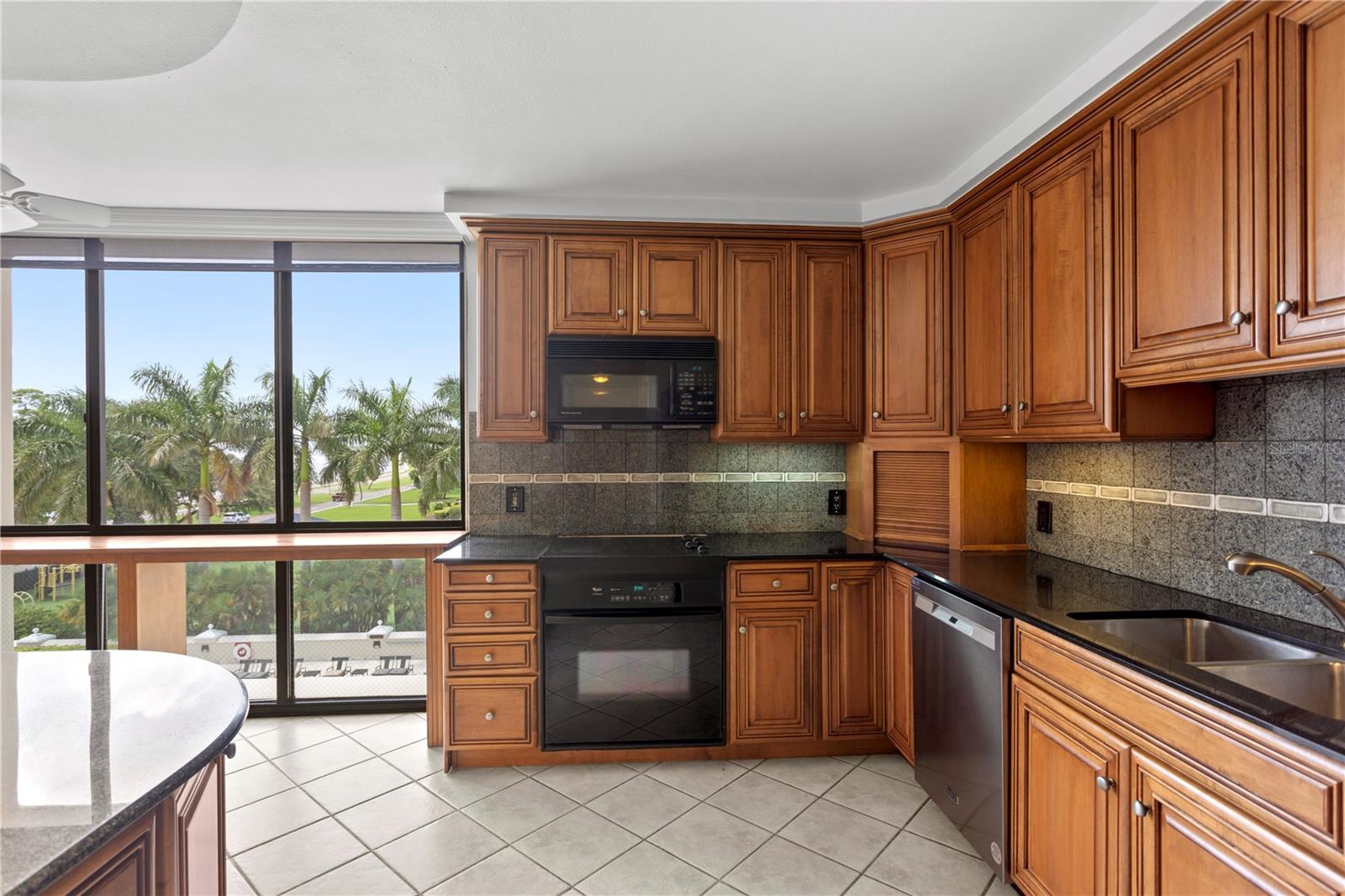 3301 BAYSHORE BLVD #509A