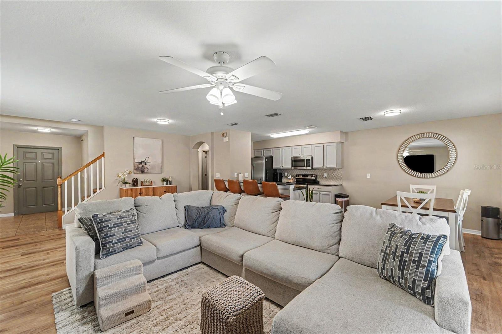 3419 CARDINAL FEATHER DR