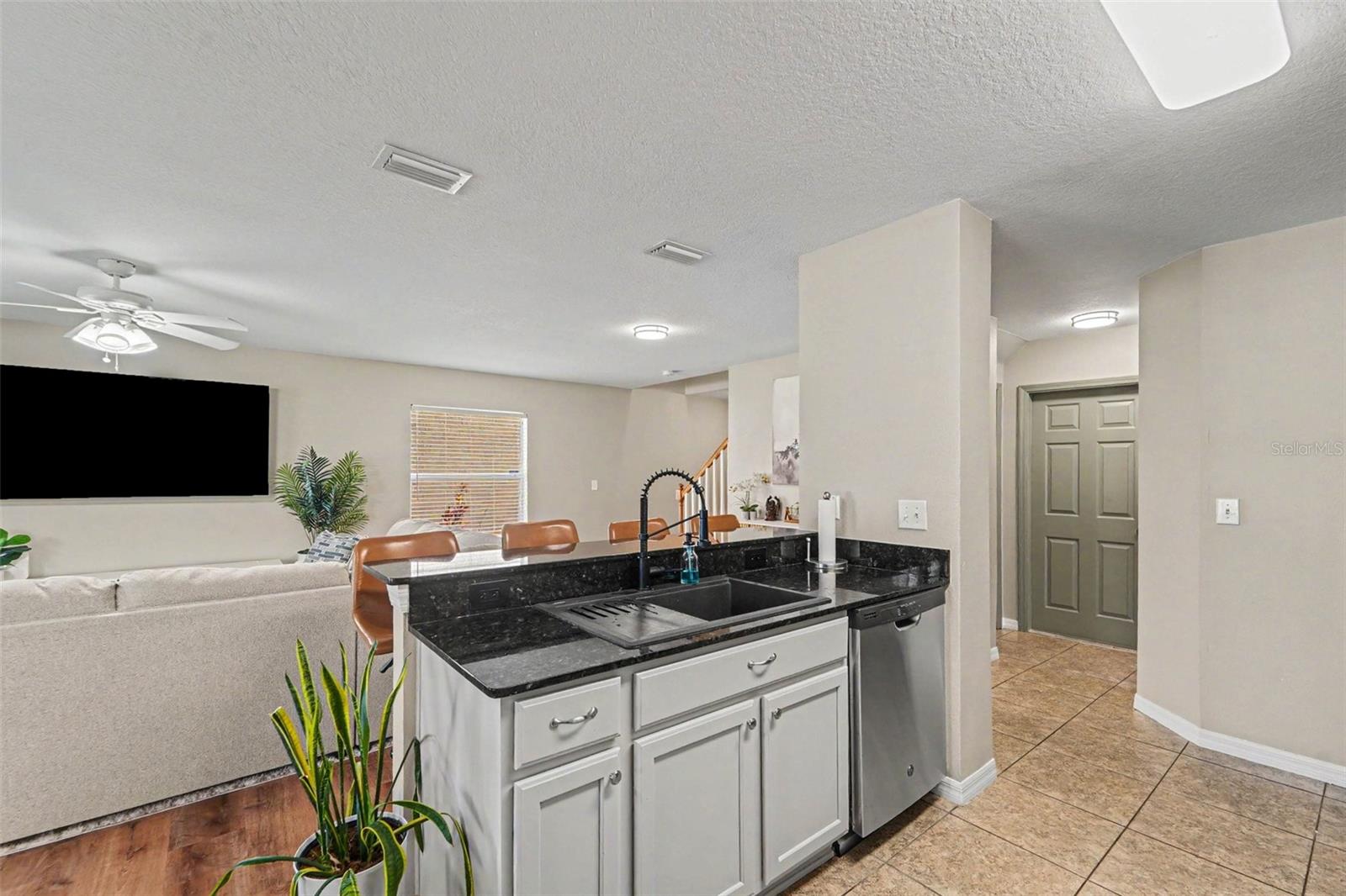 3419 CARDINAL FEATHER DR