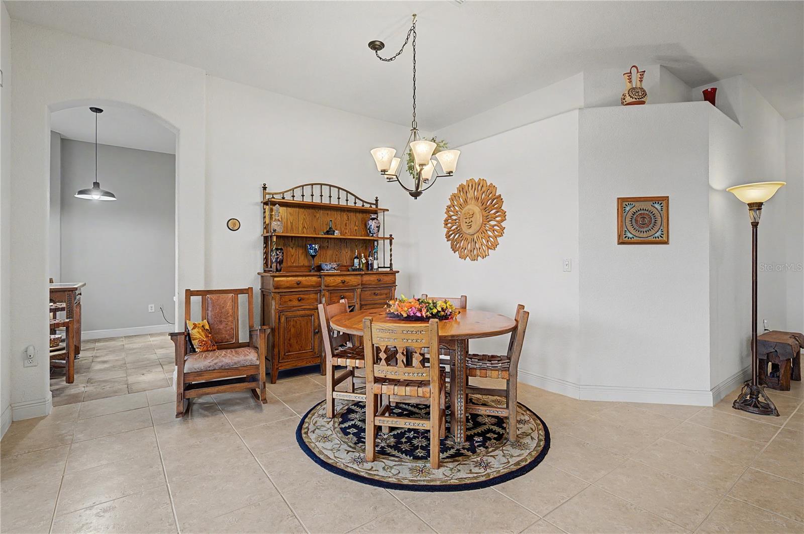 10231 CLEGHORN DR