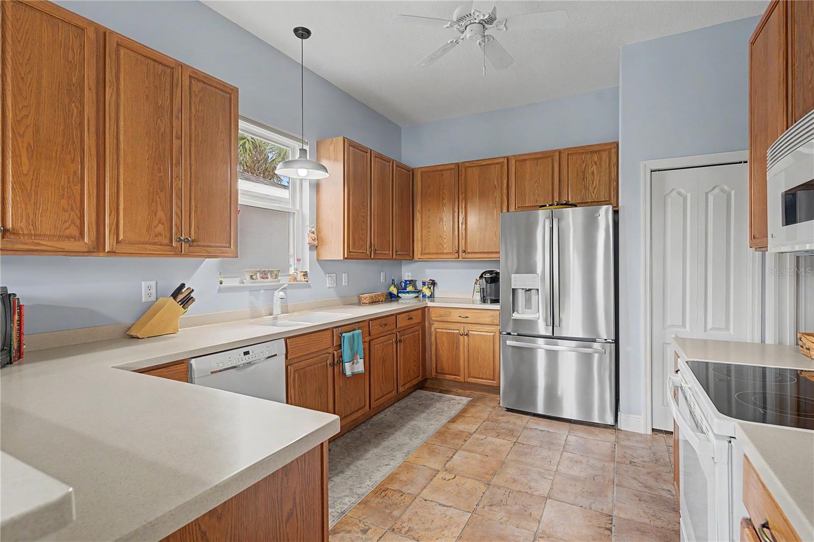 10231 CLEGHORN DR