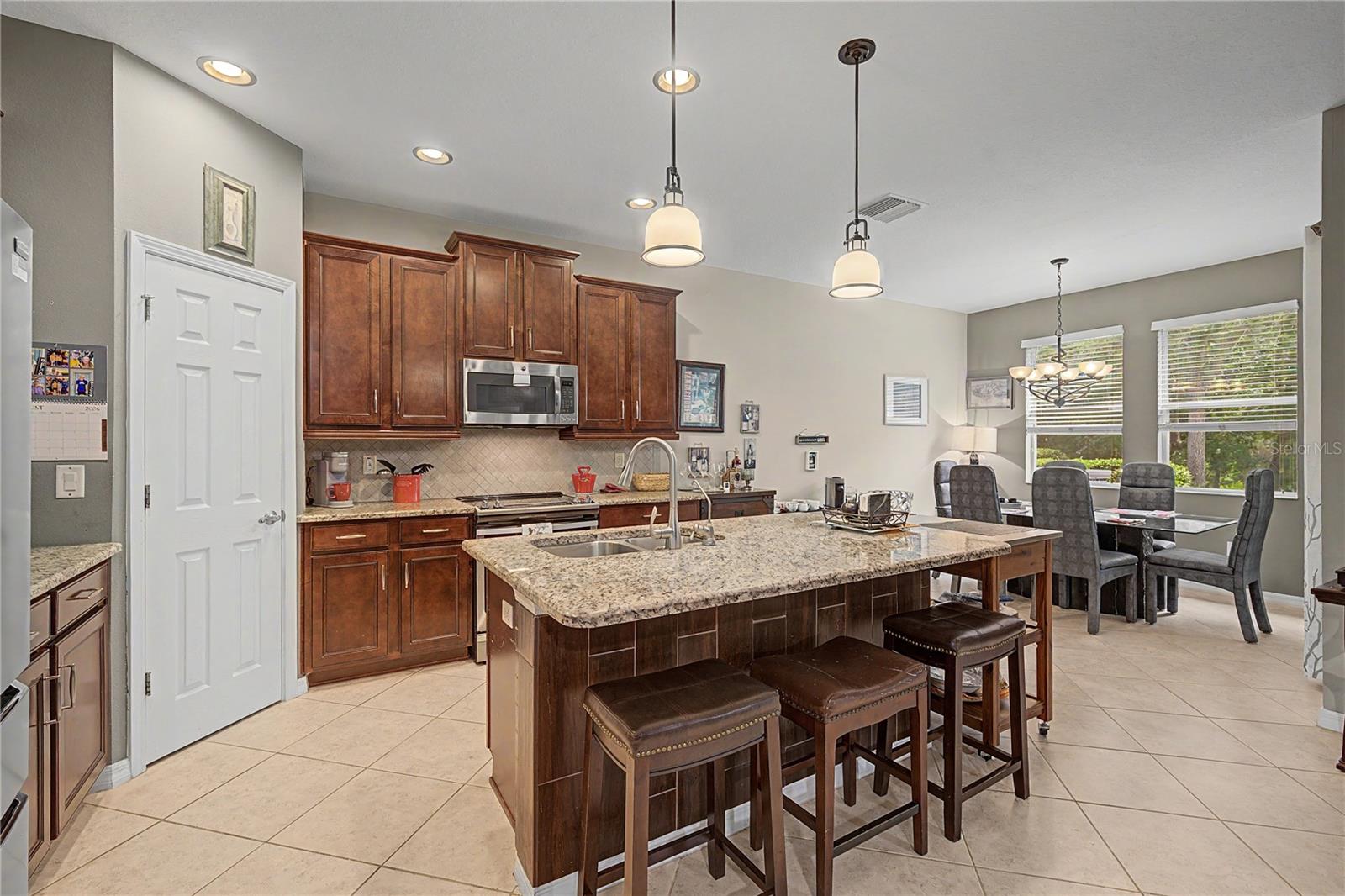 29358 GRASS BUNKER DR