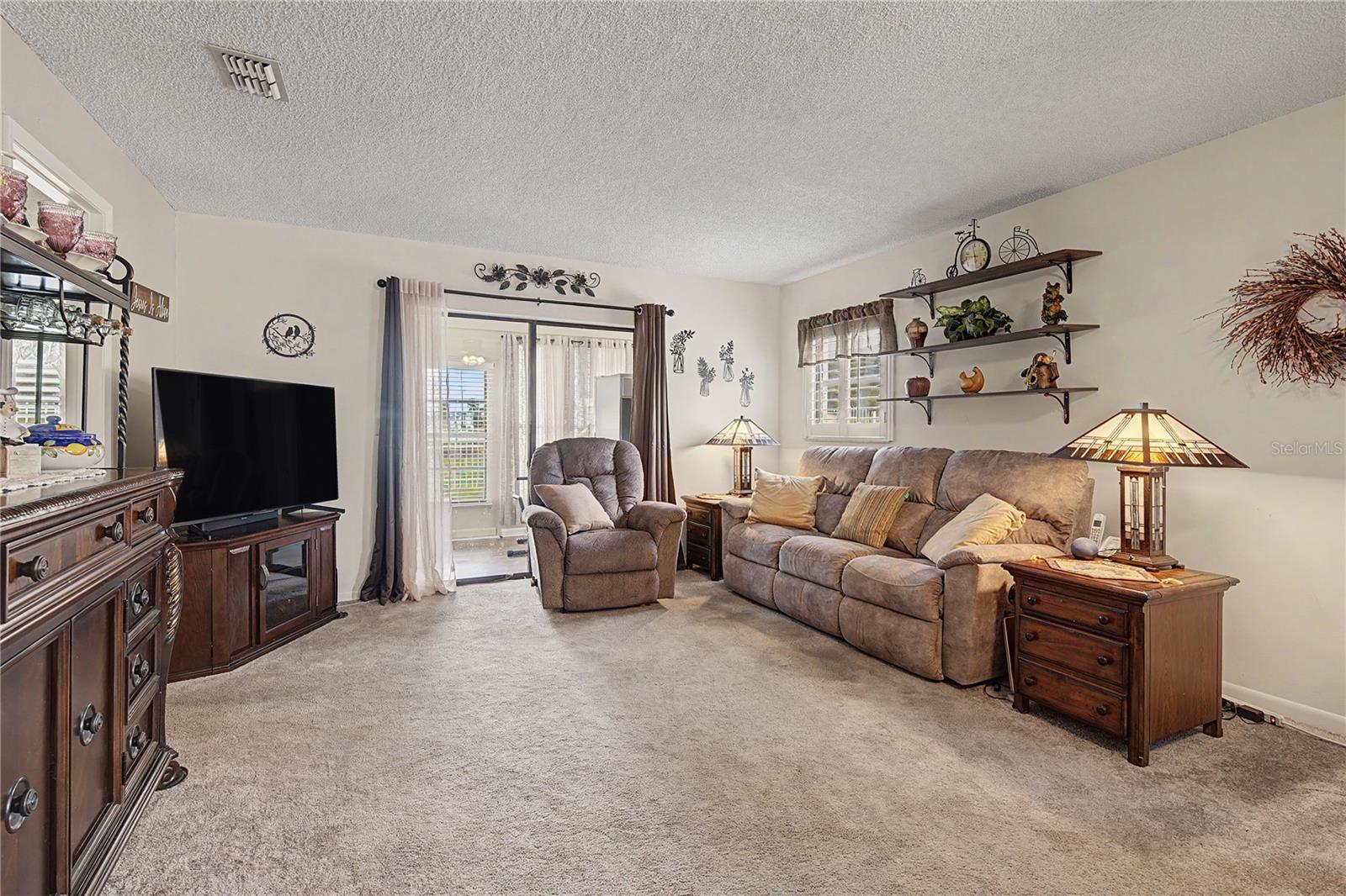 38225 BOXWOOD DR