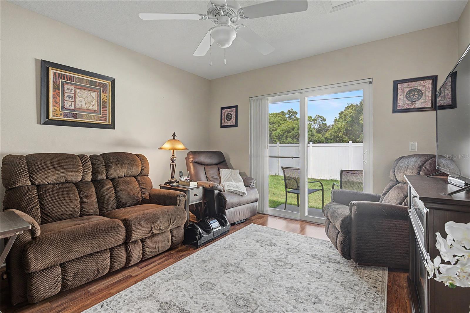6783 BASSWOOD CIR