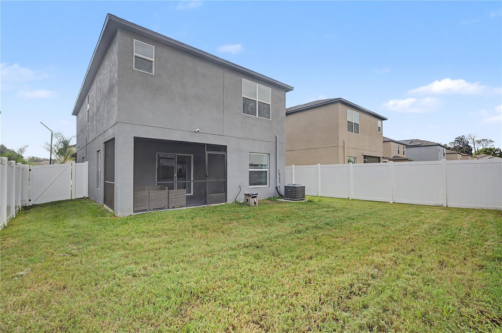 6357 BEVERLY HILLS DR