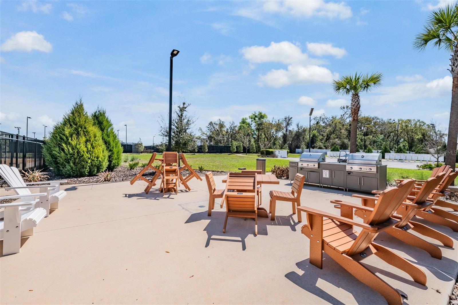 6357 BEVERLY HILLS DR