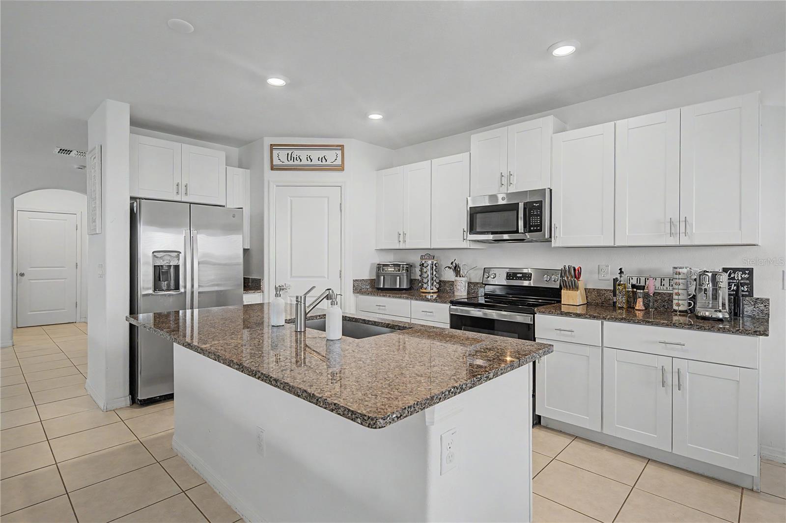 6357 BEVERLY HILLS DR