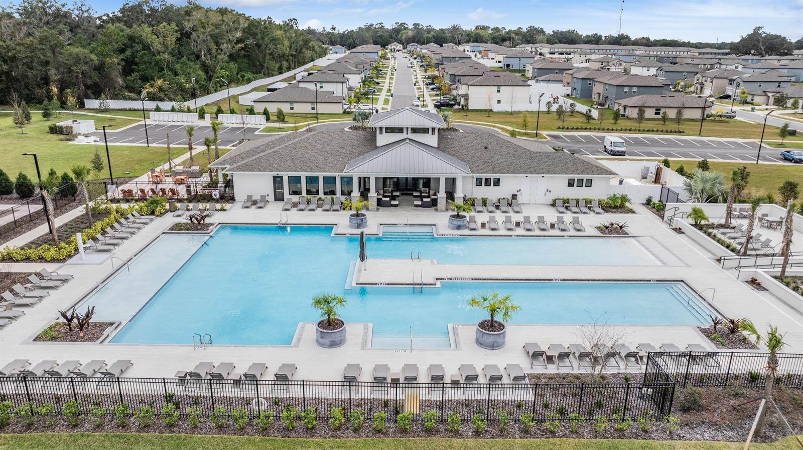 6357 BEVERLY HILLS DR