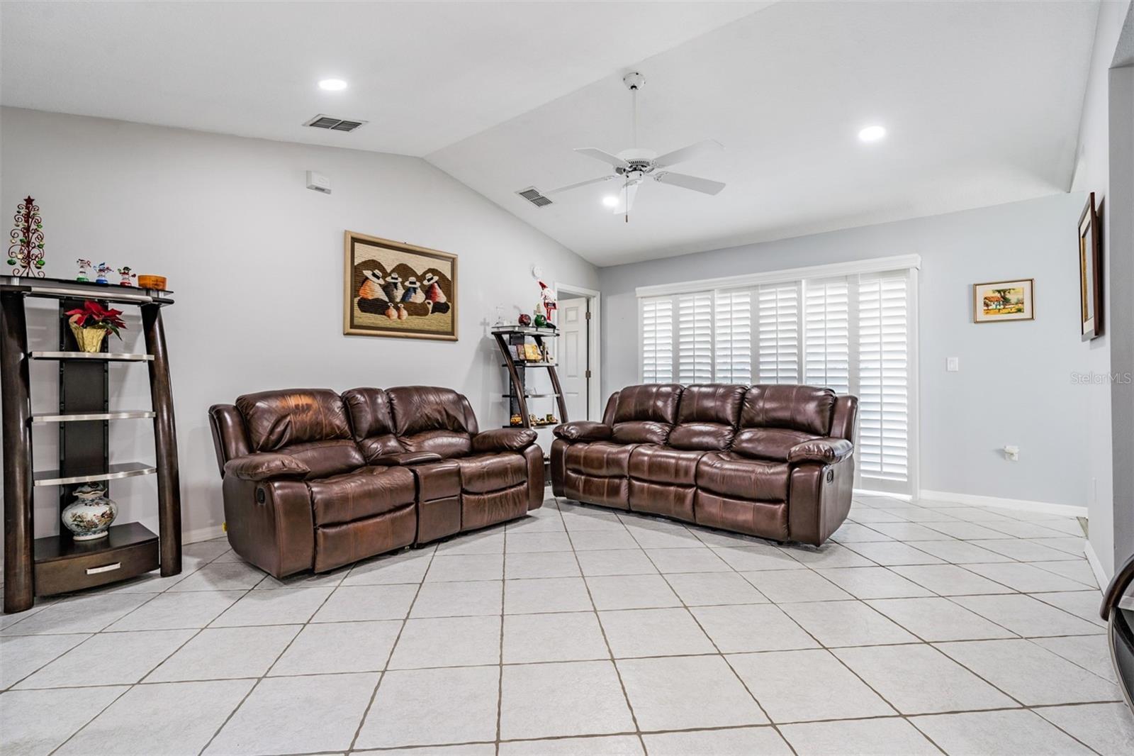 29424 SCHINNECOCK HILLS LN