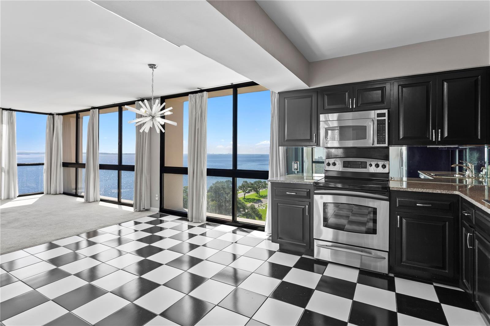 3301 BAYSHORE BLVD #1109A