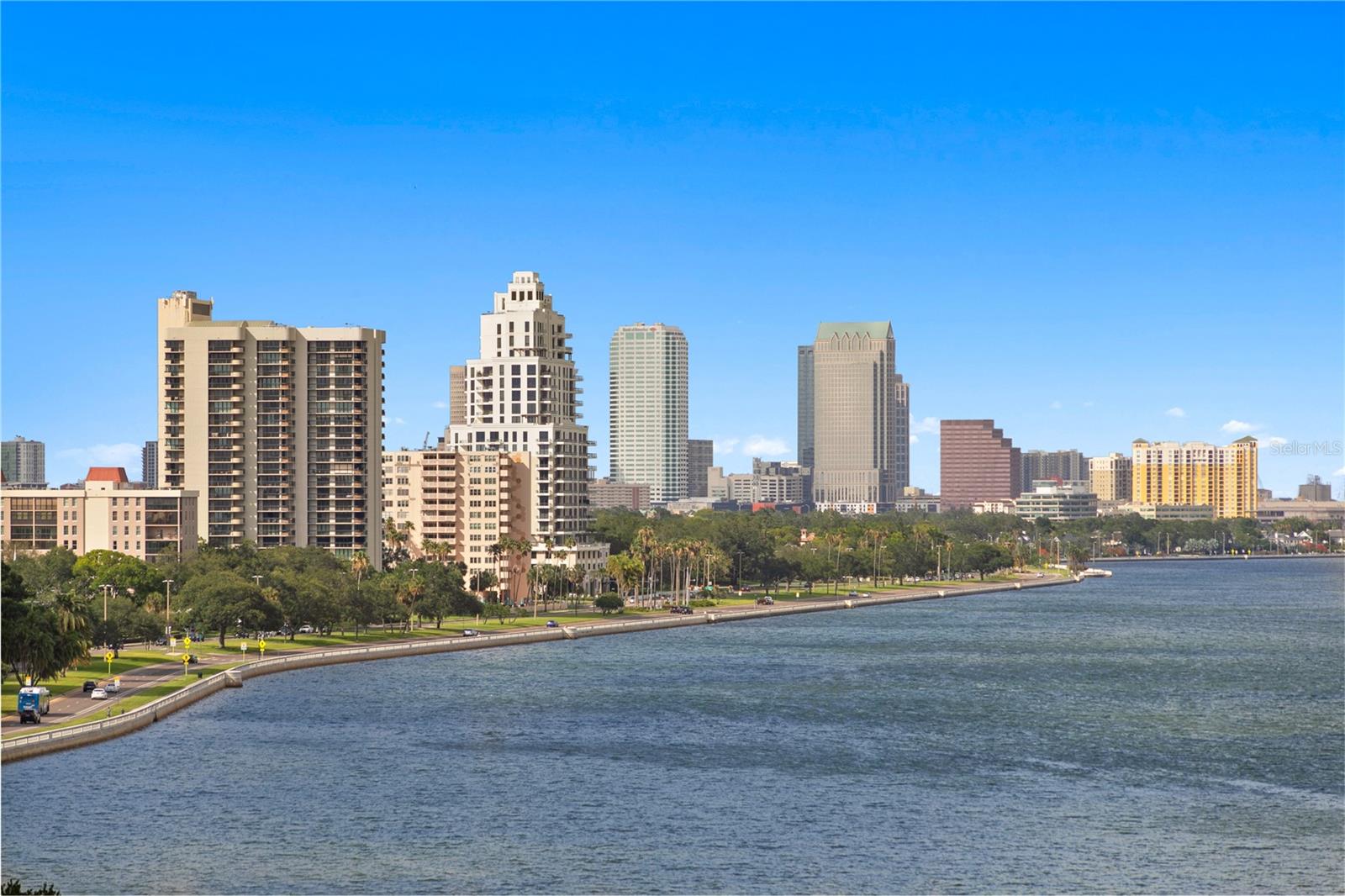 3301 BAYSHORE BLVD #901E