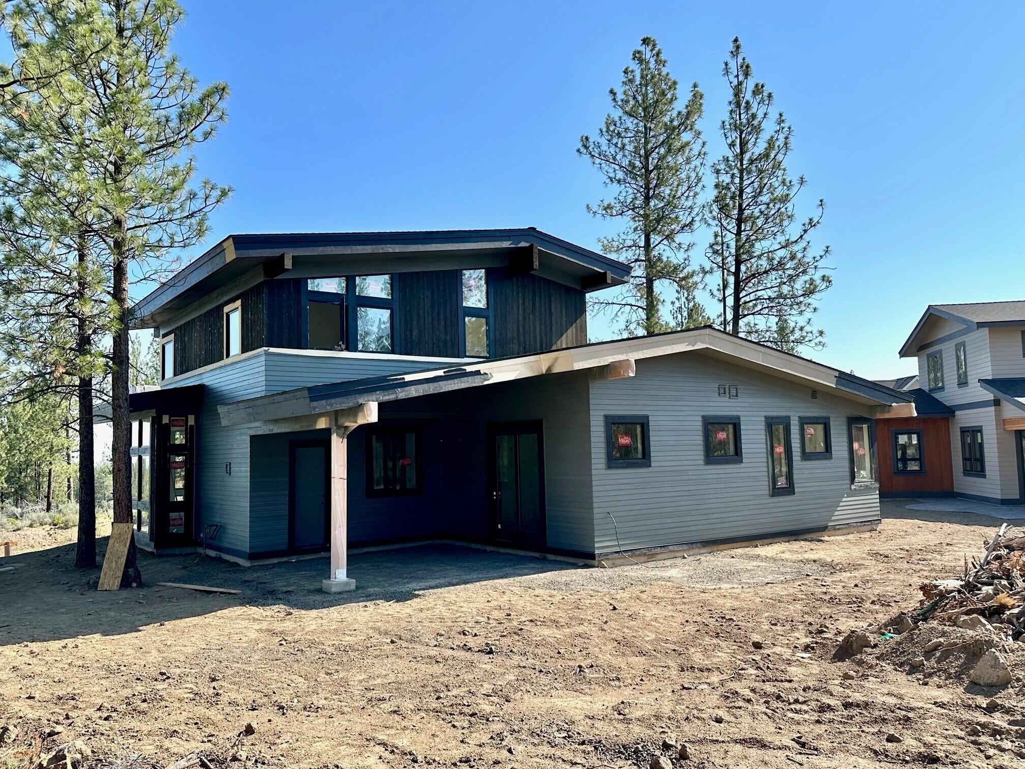 62565 NW Mt Hood Drive