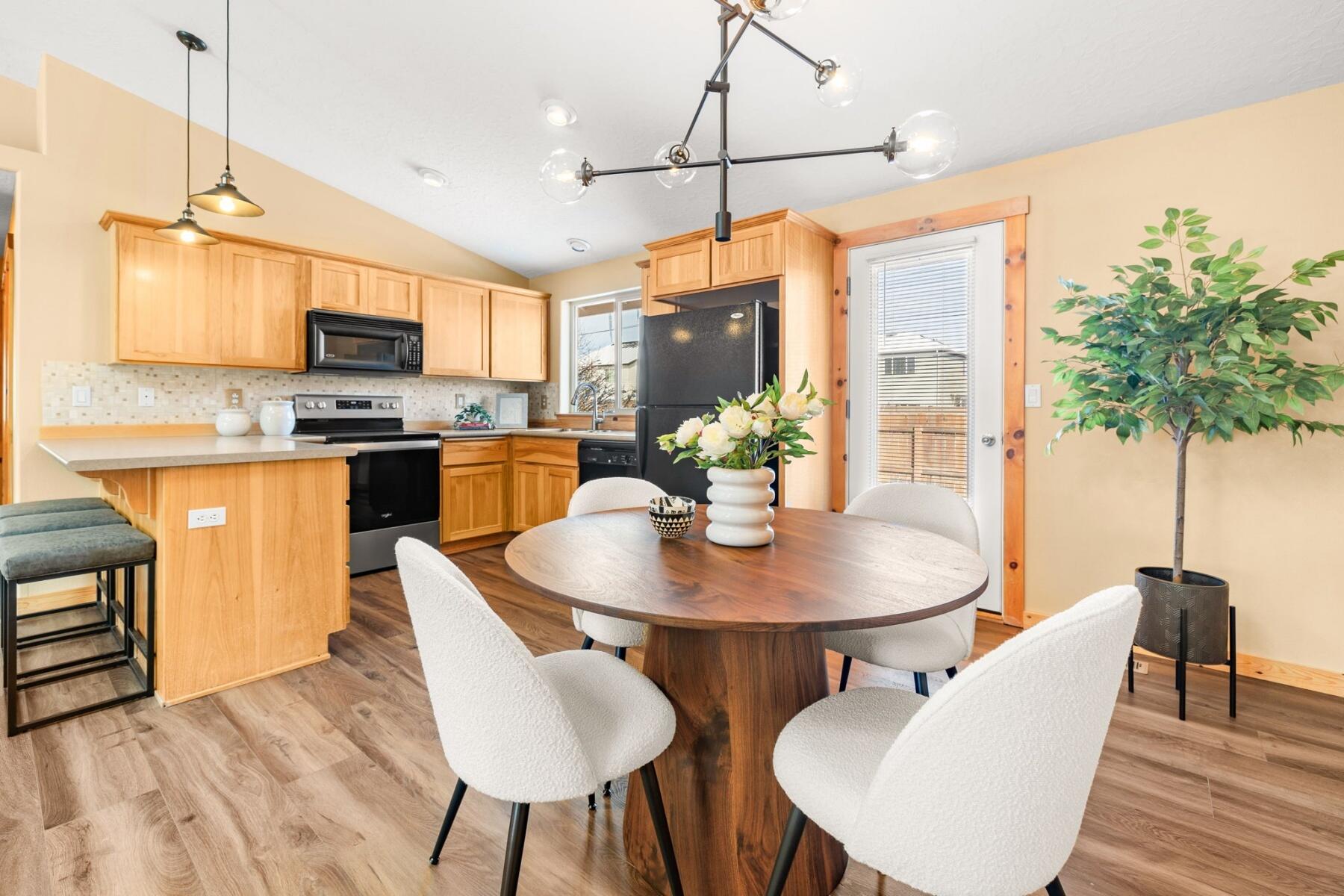 20518 Prospector Loop