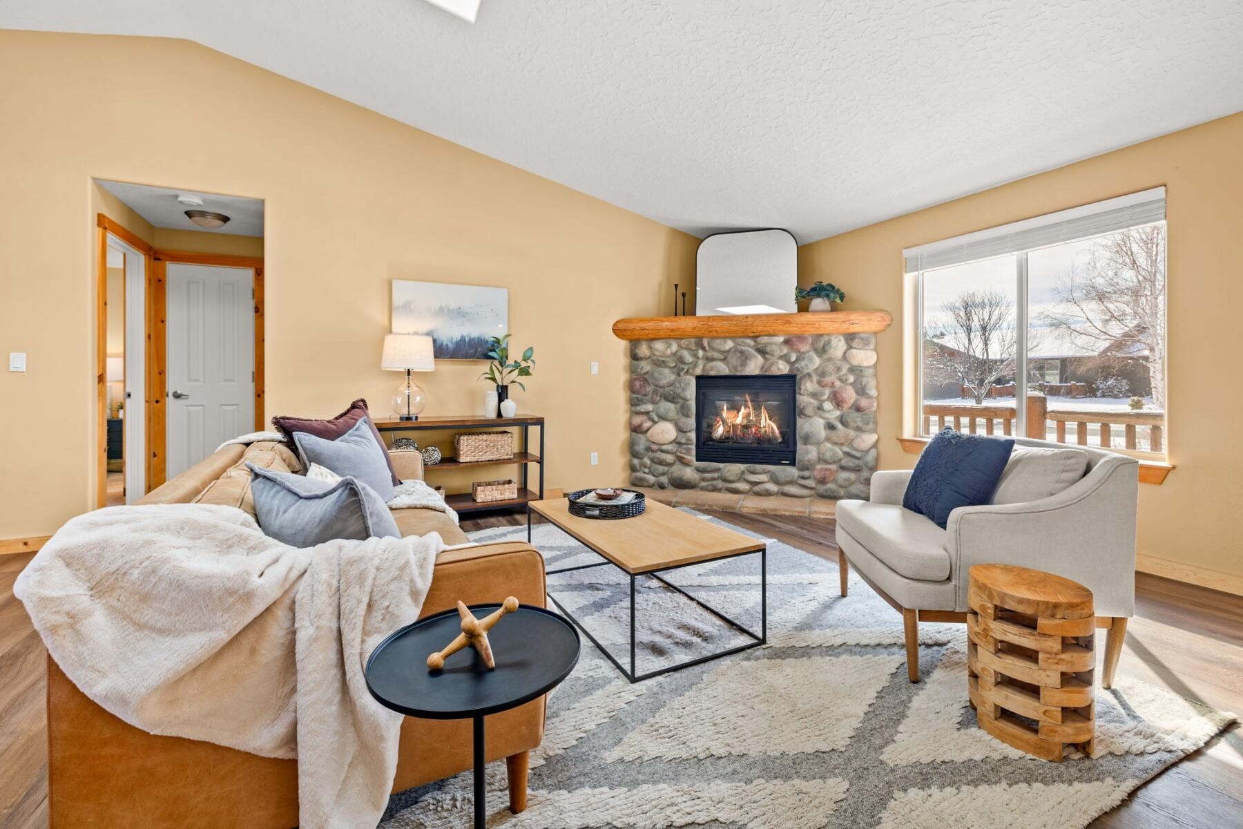 20518 Prospector Loop