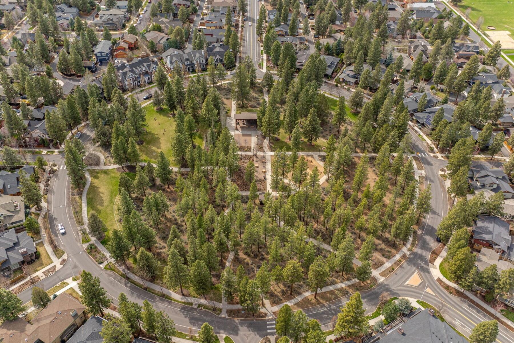 2306 NW High Lakes Loop