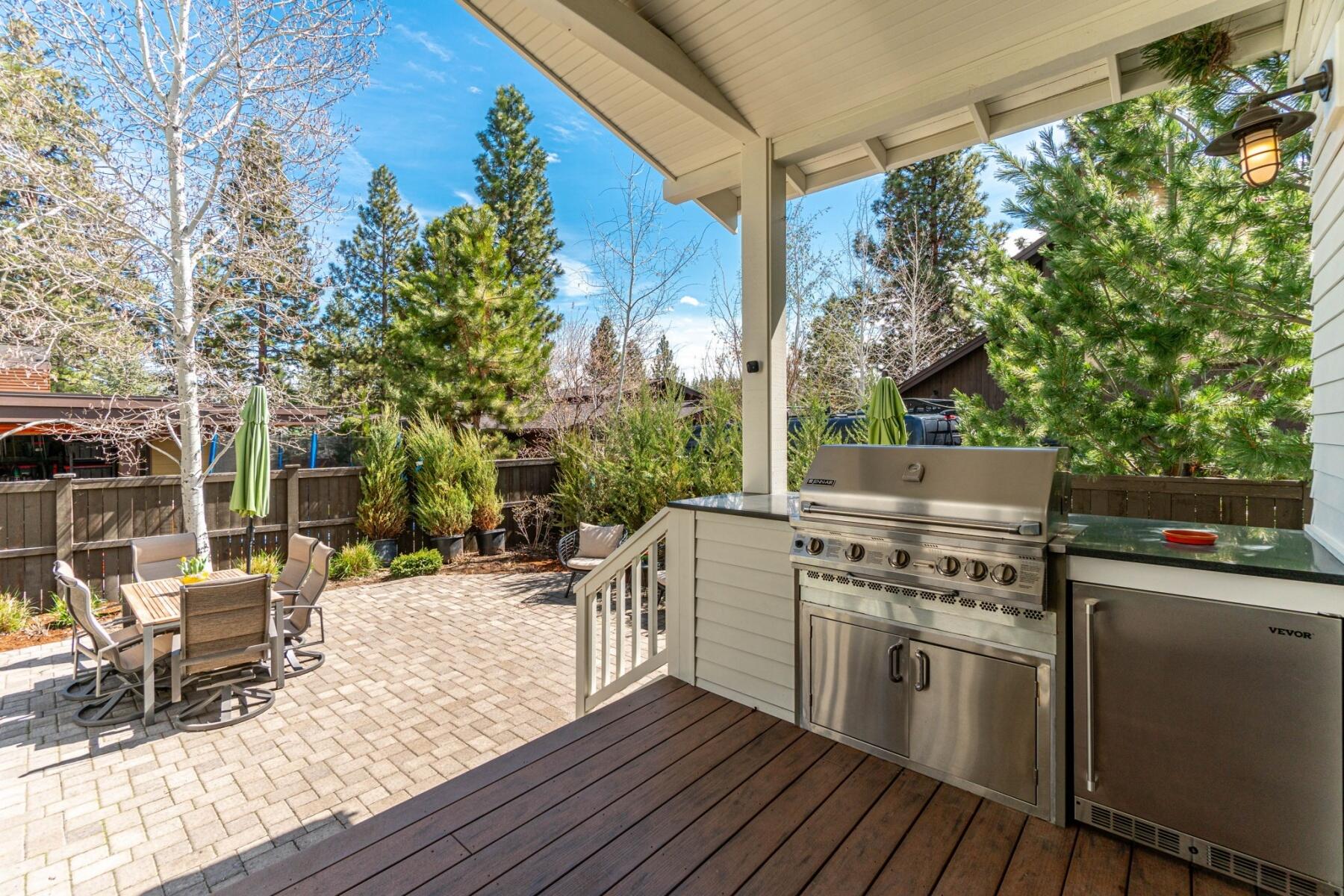 2306 NW High Lakes Loop