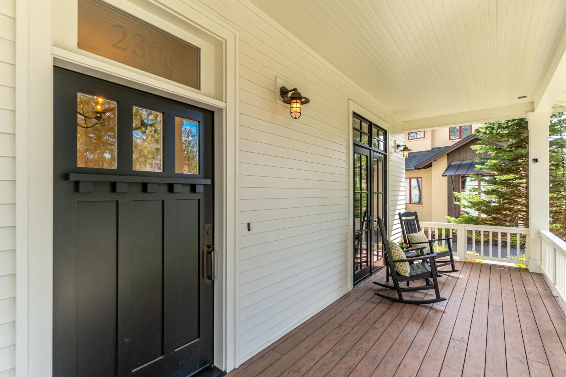 2306 NW High Lakes Loop