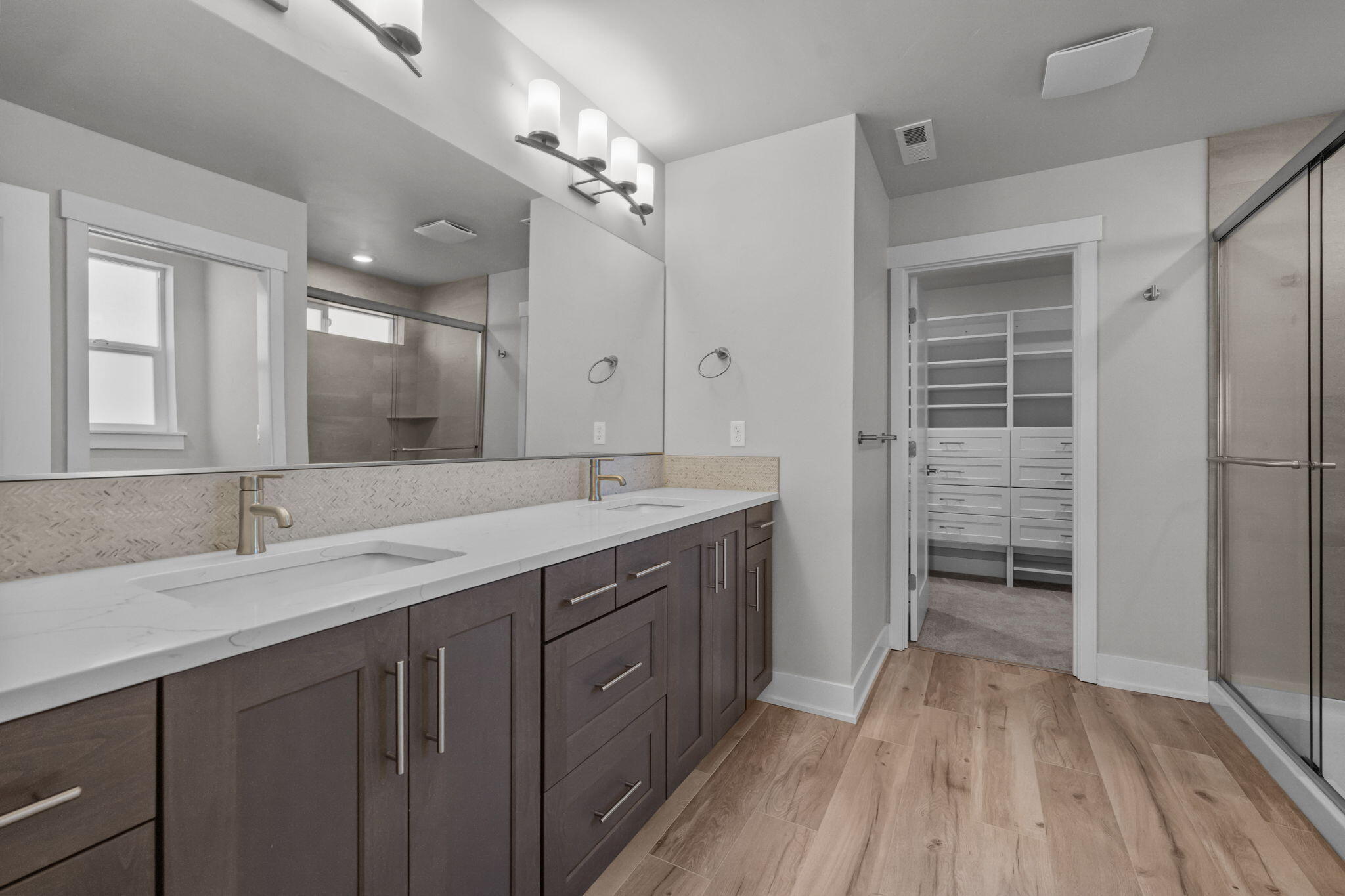 4246 SW 47th Place