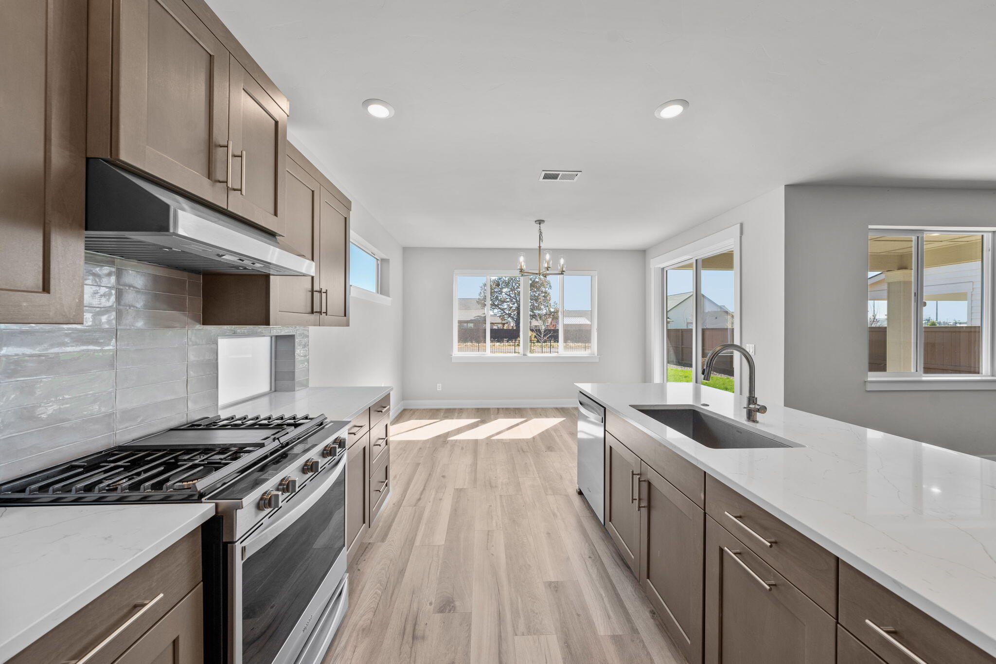 4246 SW 47th Place
