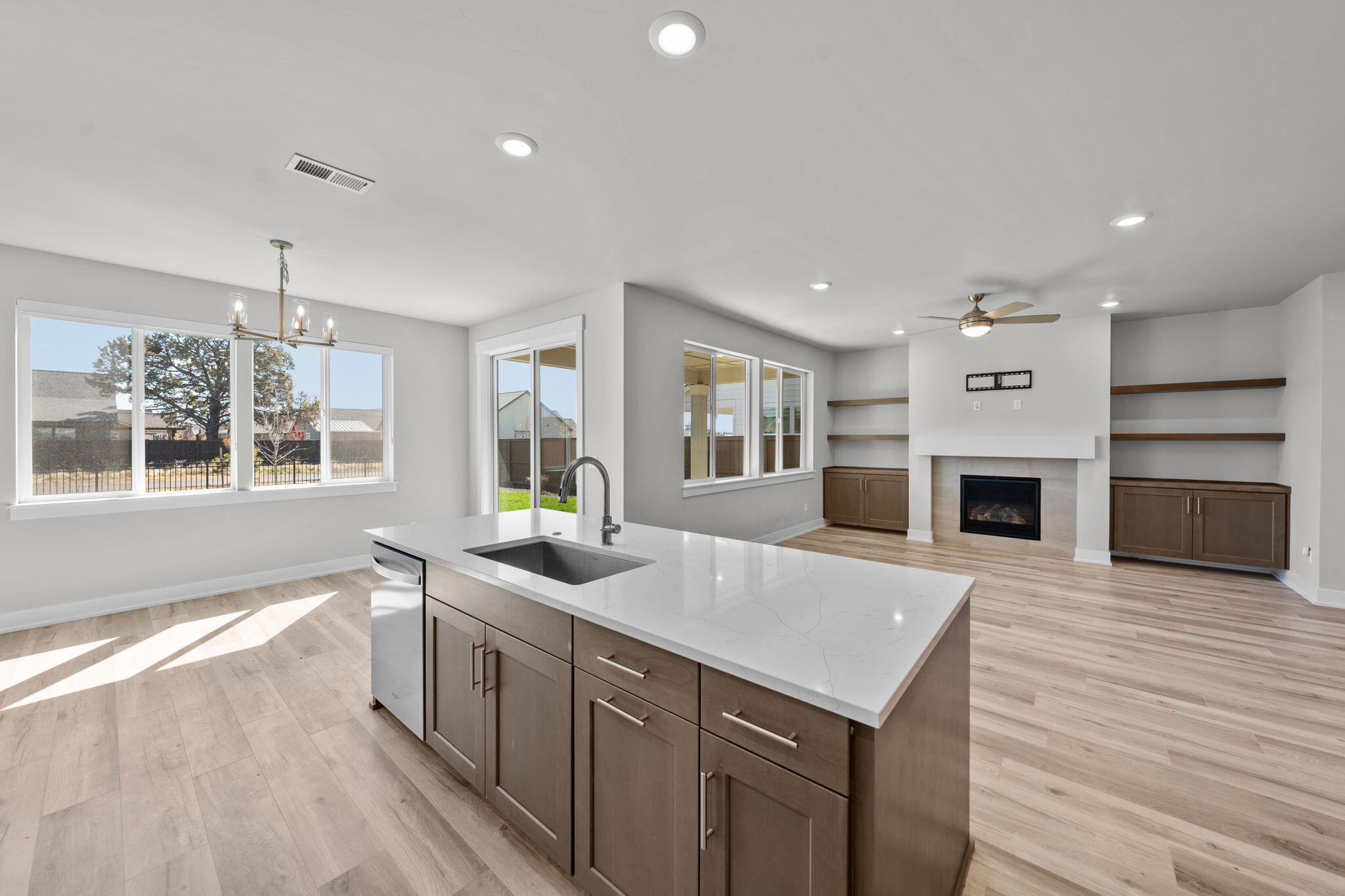 4246 SW 47th Place