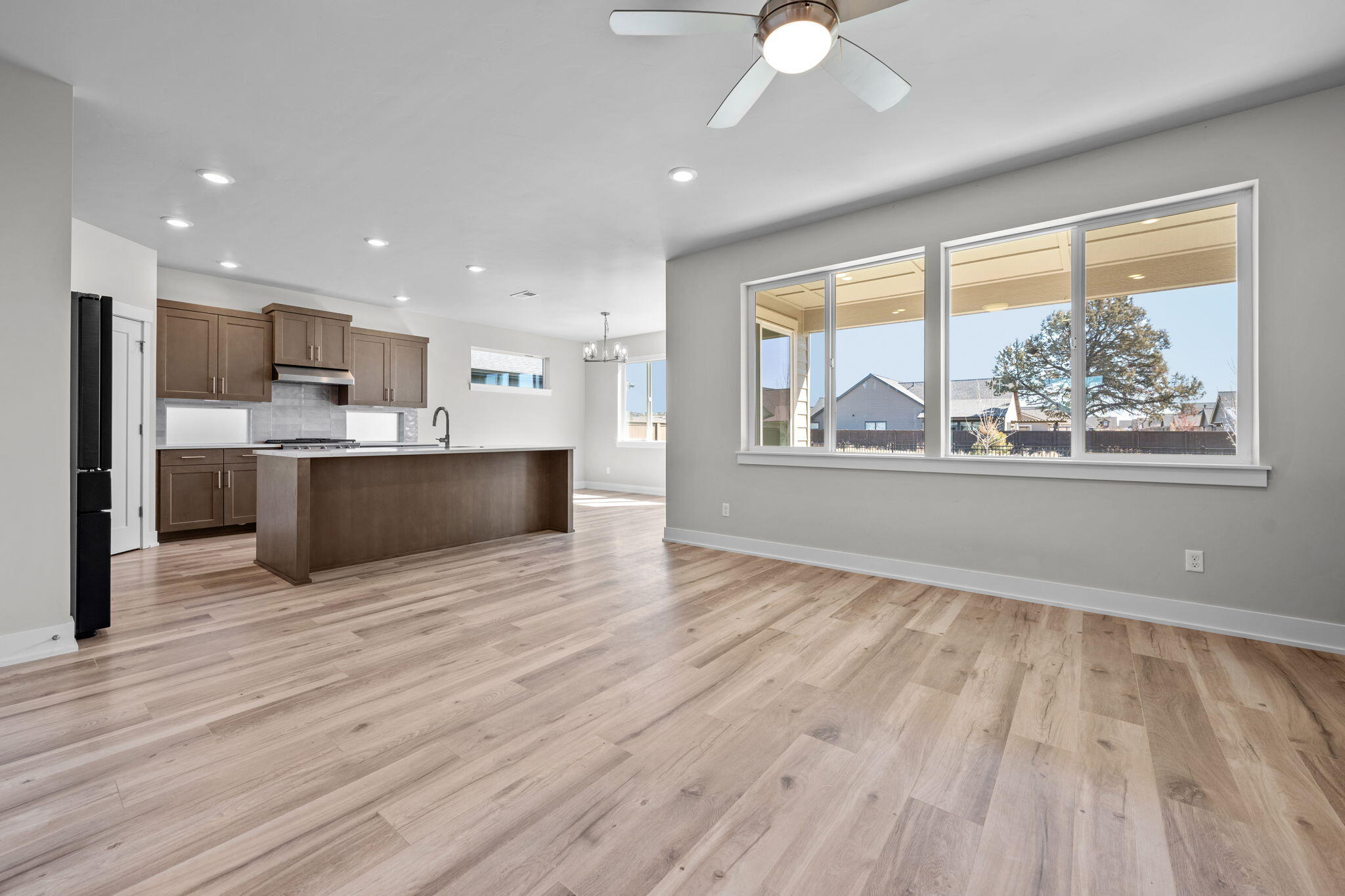 4246 SW 47th Place