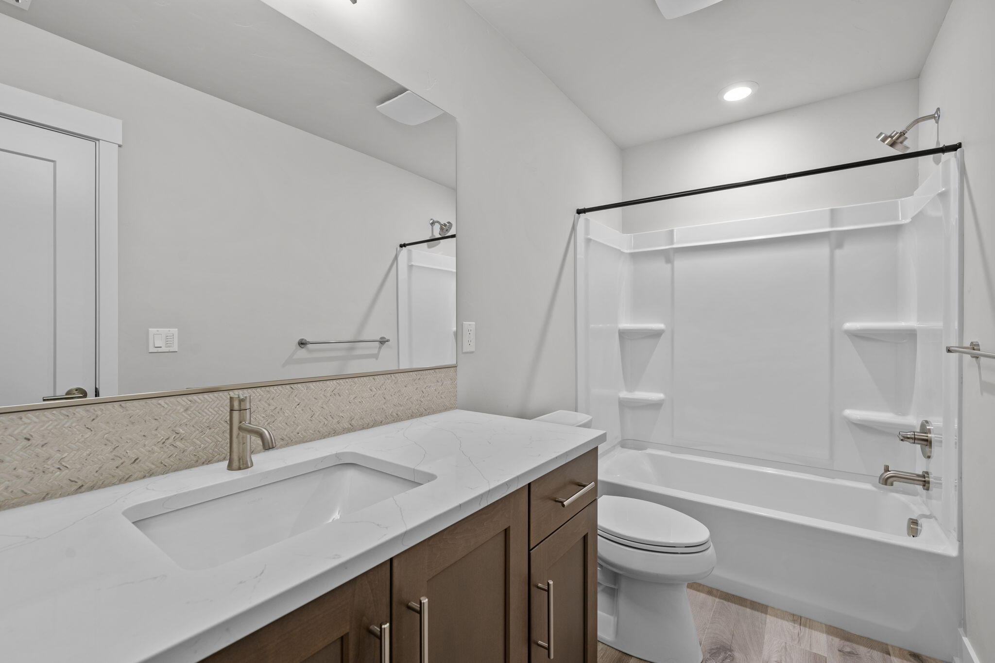 4246 SW 47th Place
