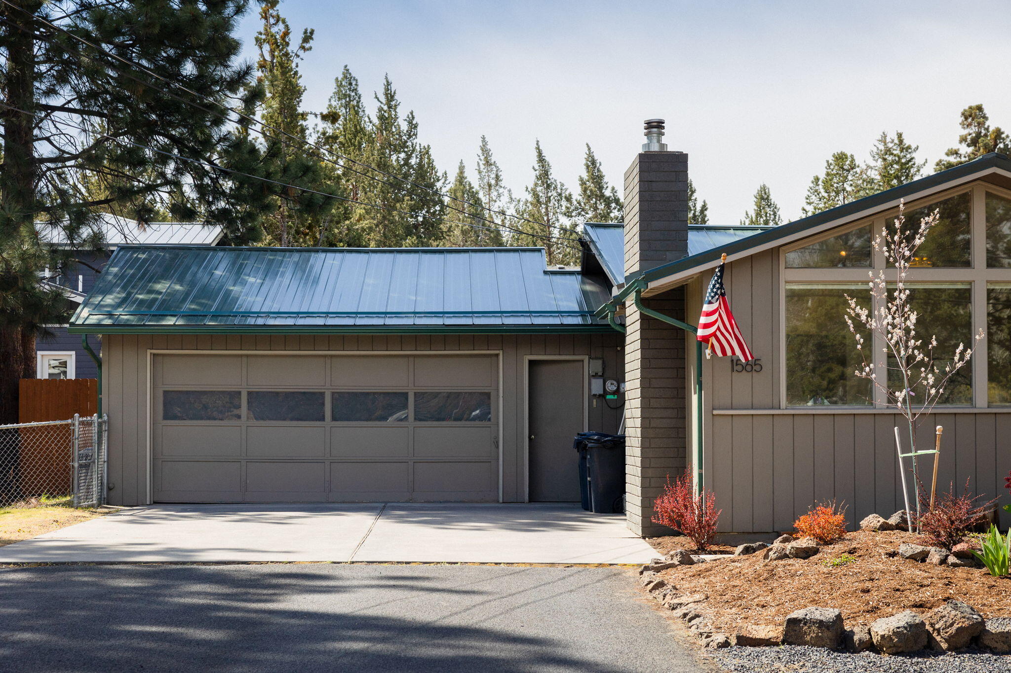 1565 SE Bear Creek Road