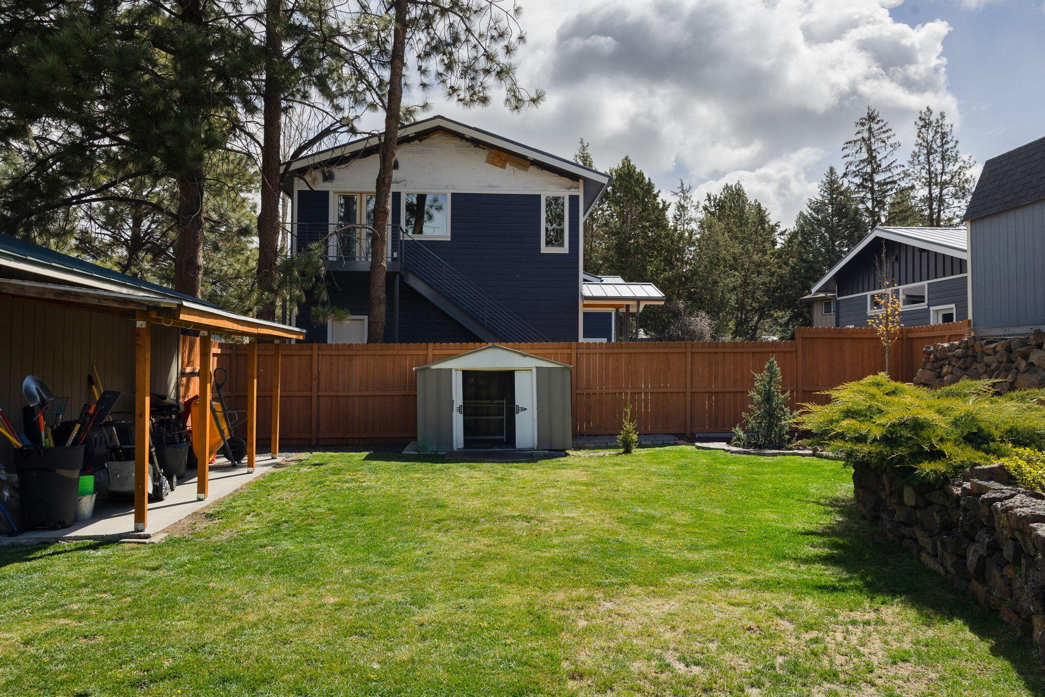 1565 SE Bear Creek Road