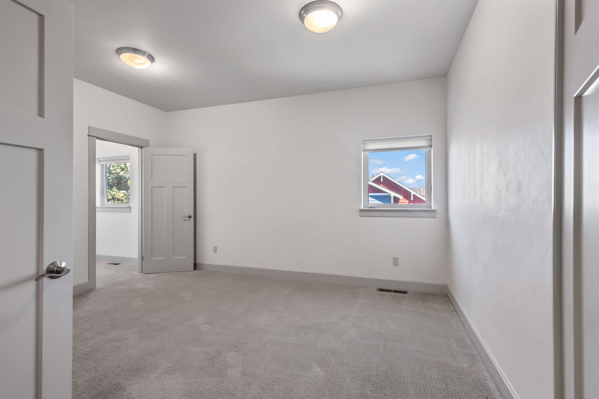 2788 NE Great Horned Place