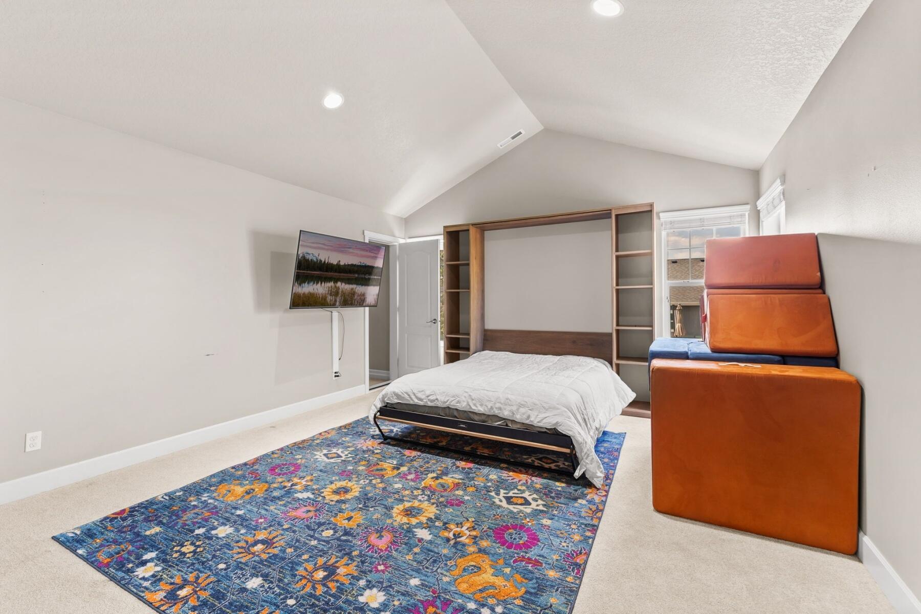 20753 Kilbourne Loop