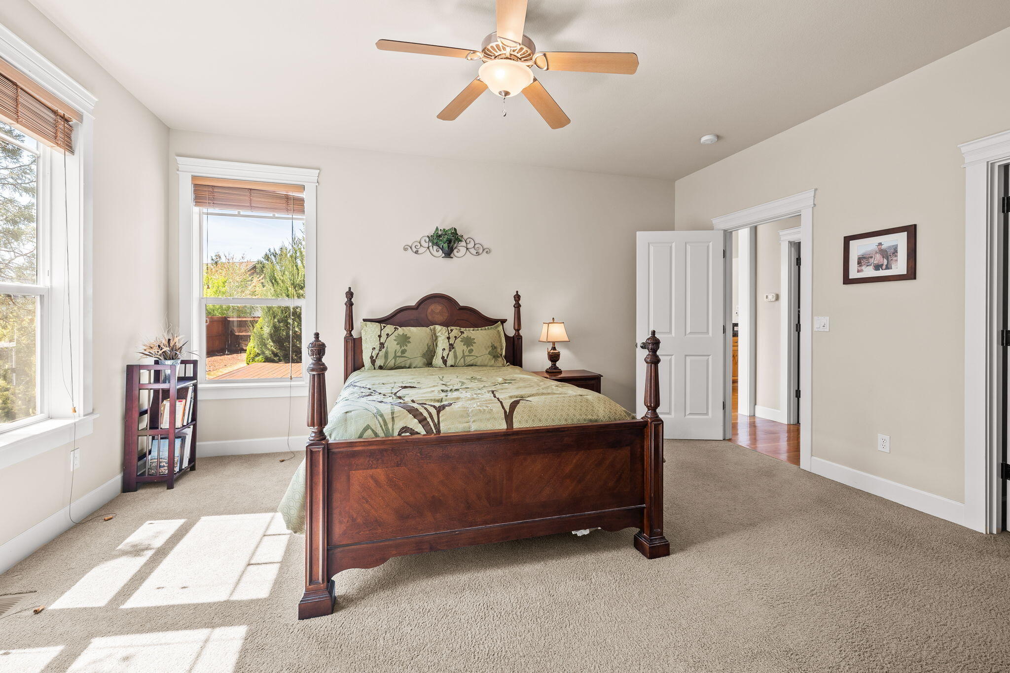 3469 SW 35th Place