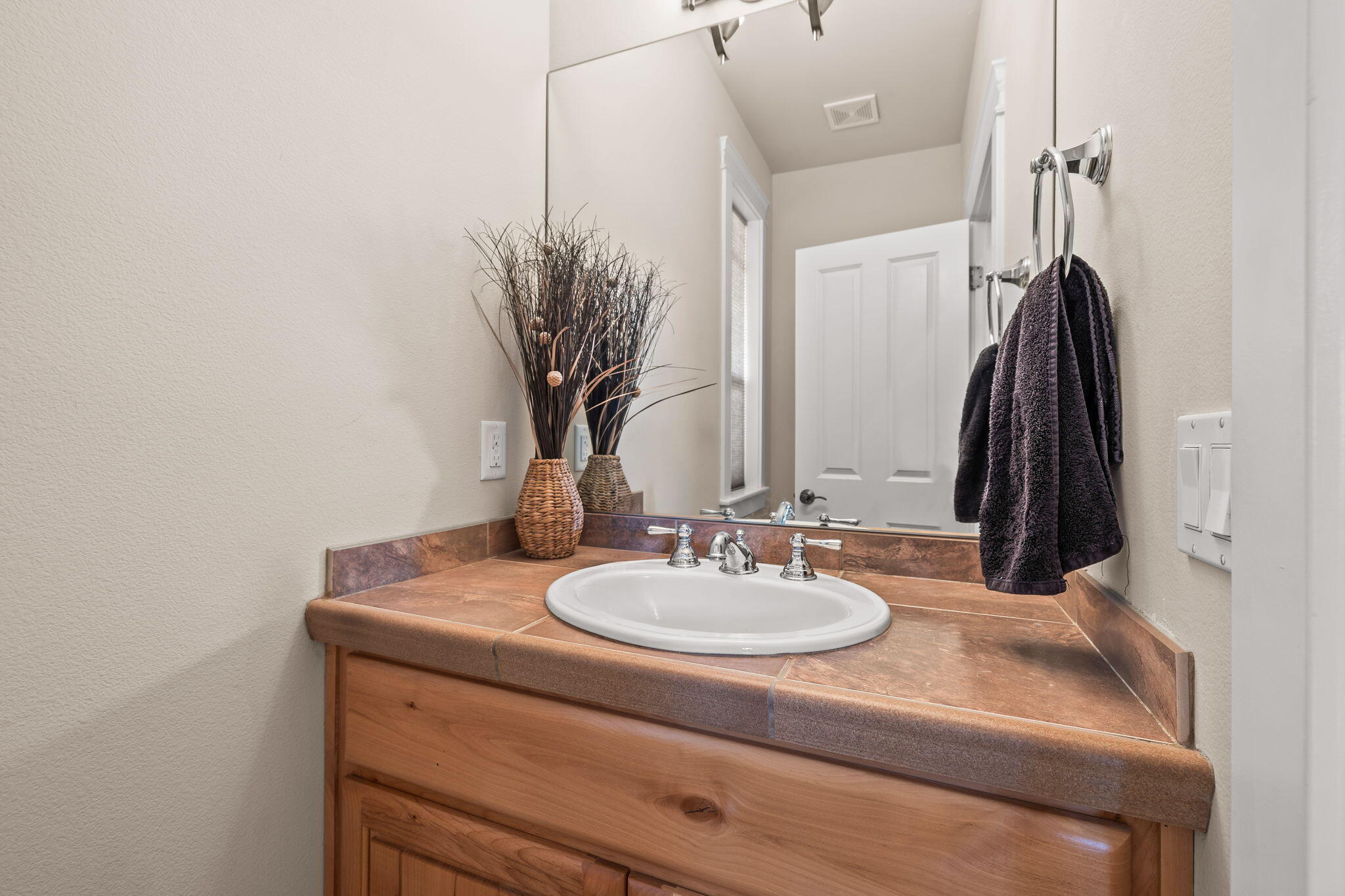 3469 SW 35th Place
