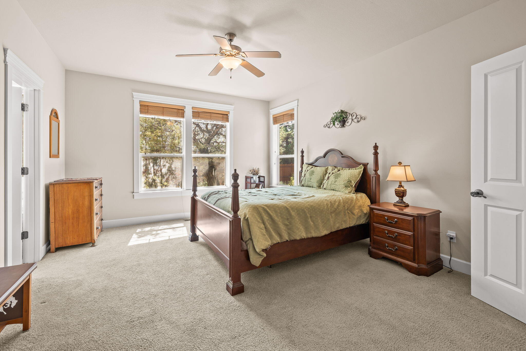 3469 SW 35th Place