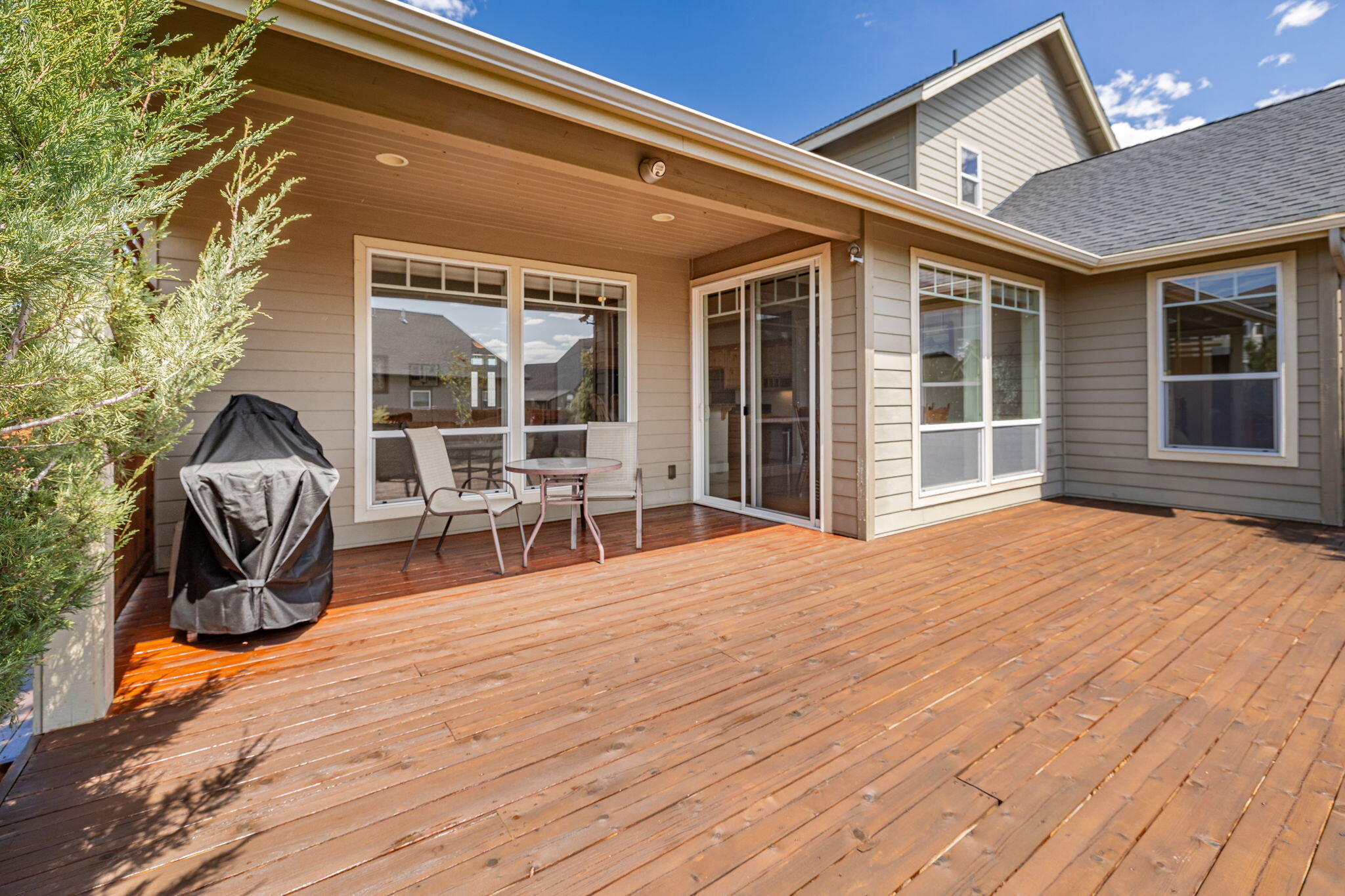 3469 SW 35th Place
