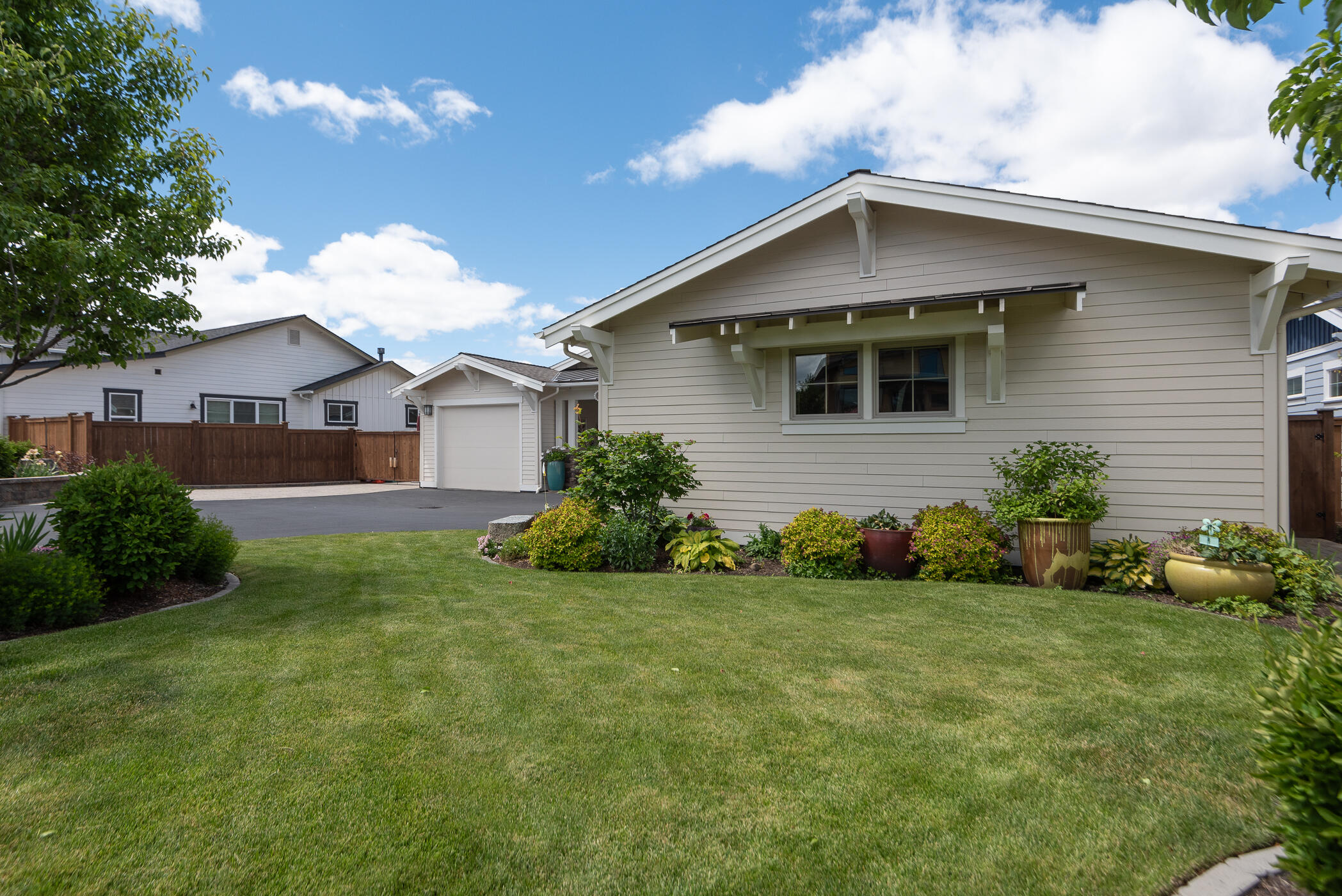 3533 SW 47th Street