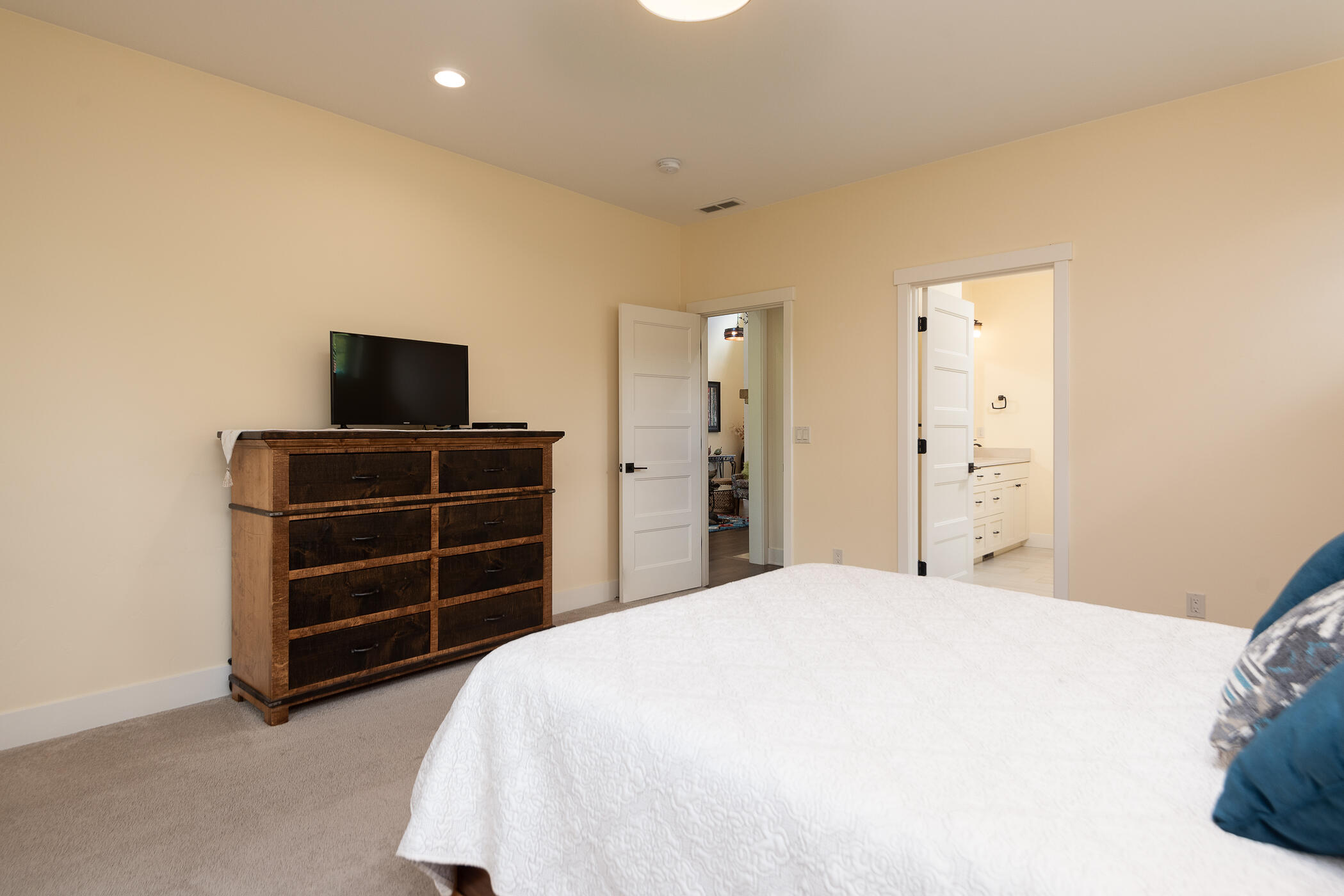 3533 SW 47th Street