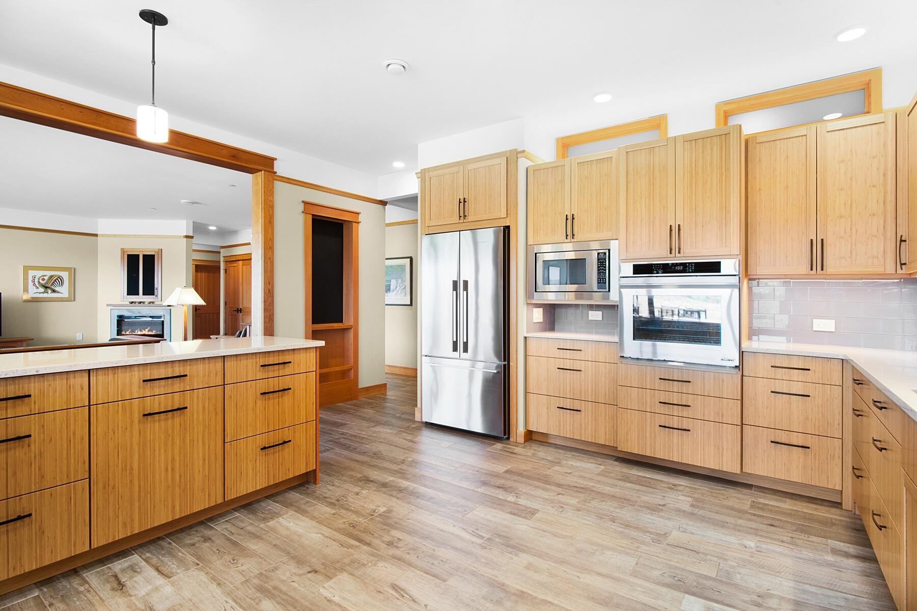 16862 SW Mt Adams Loop